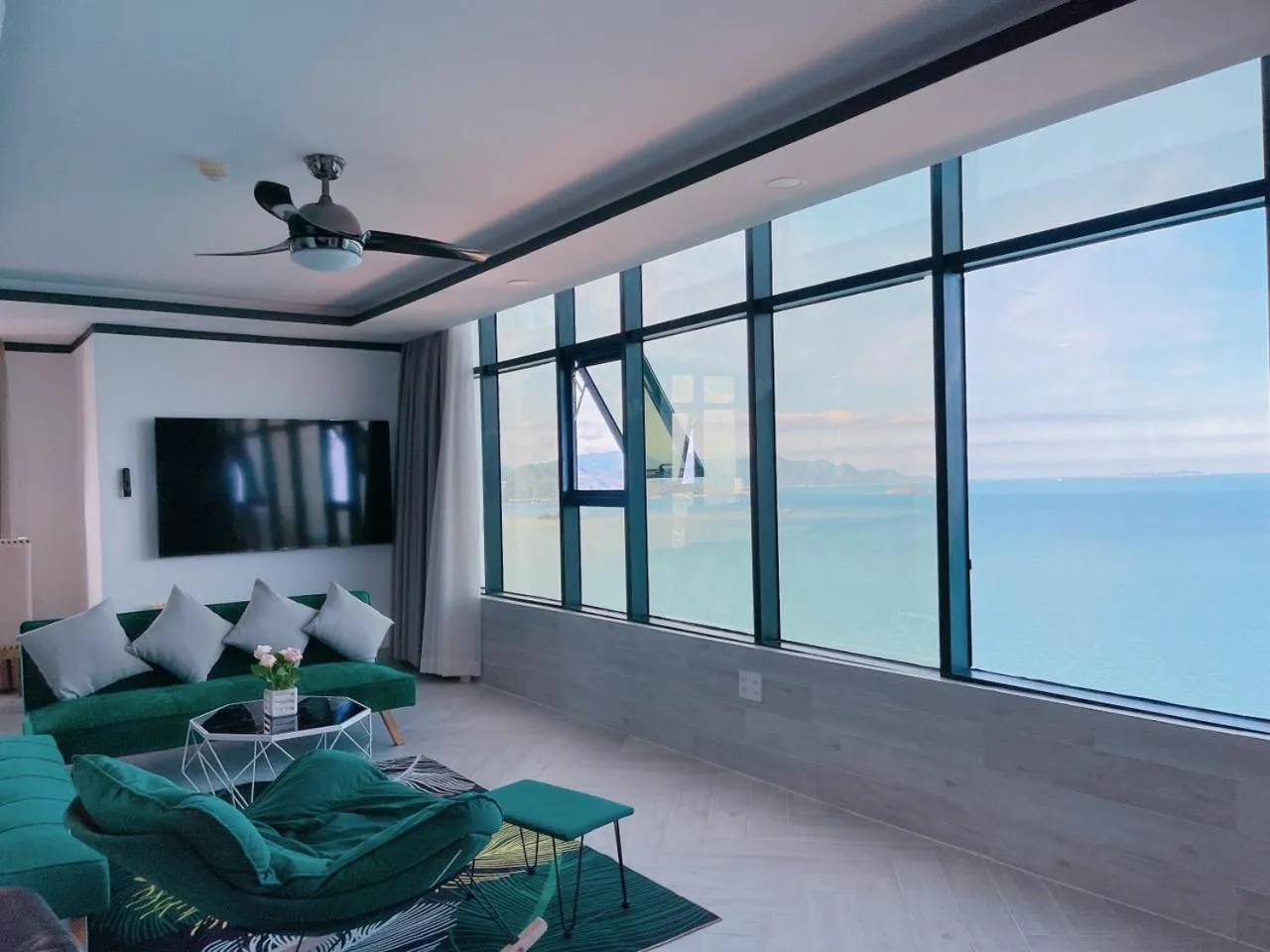 Sea view in Pearl Nha Trang Beach Apartment