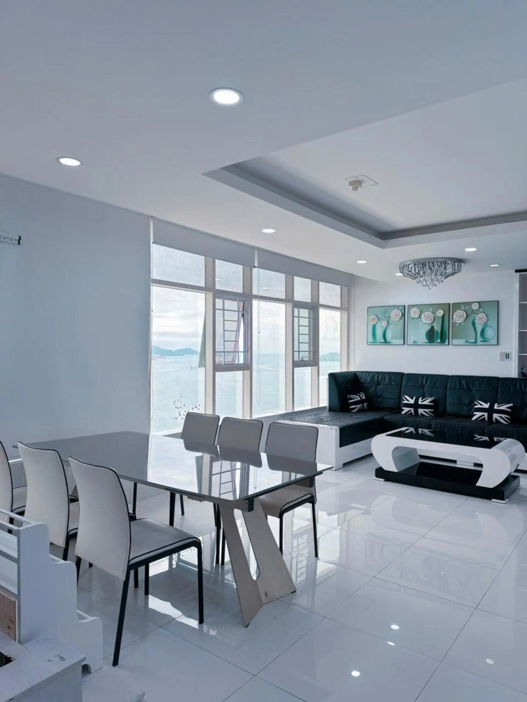 Pearl Nha Trang Beach Apartment