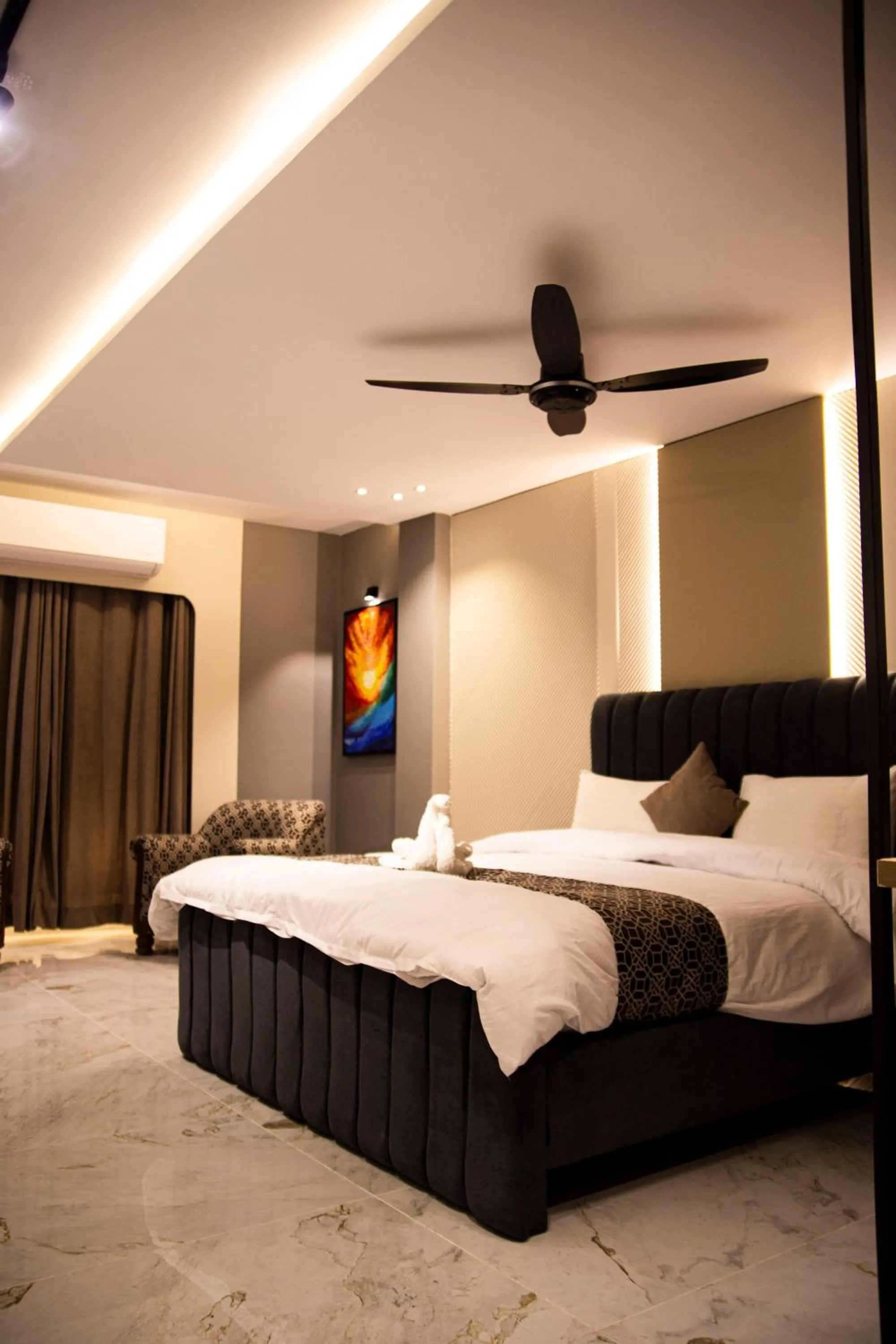 Bed in Metropole Hotel