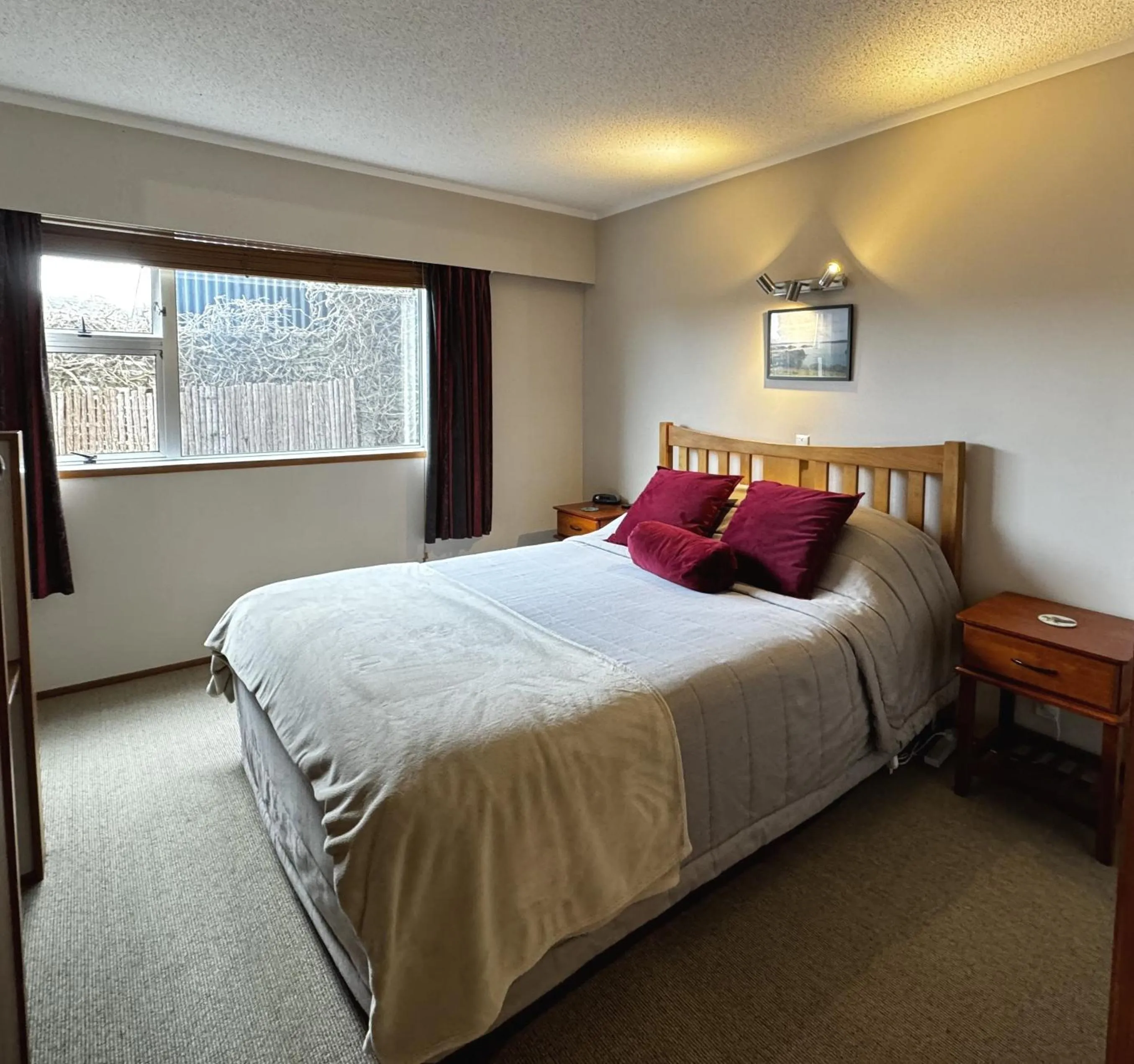 Bed in Ala Moana Motel