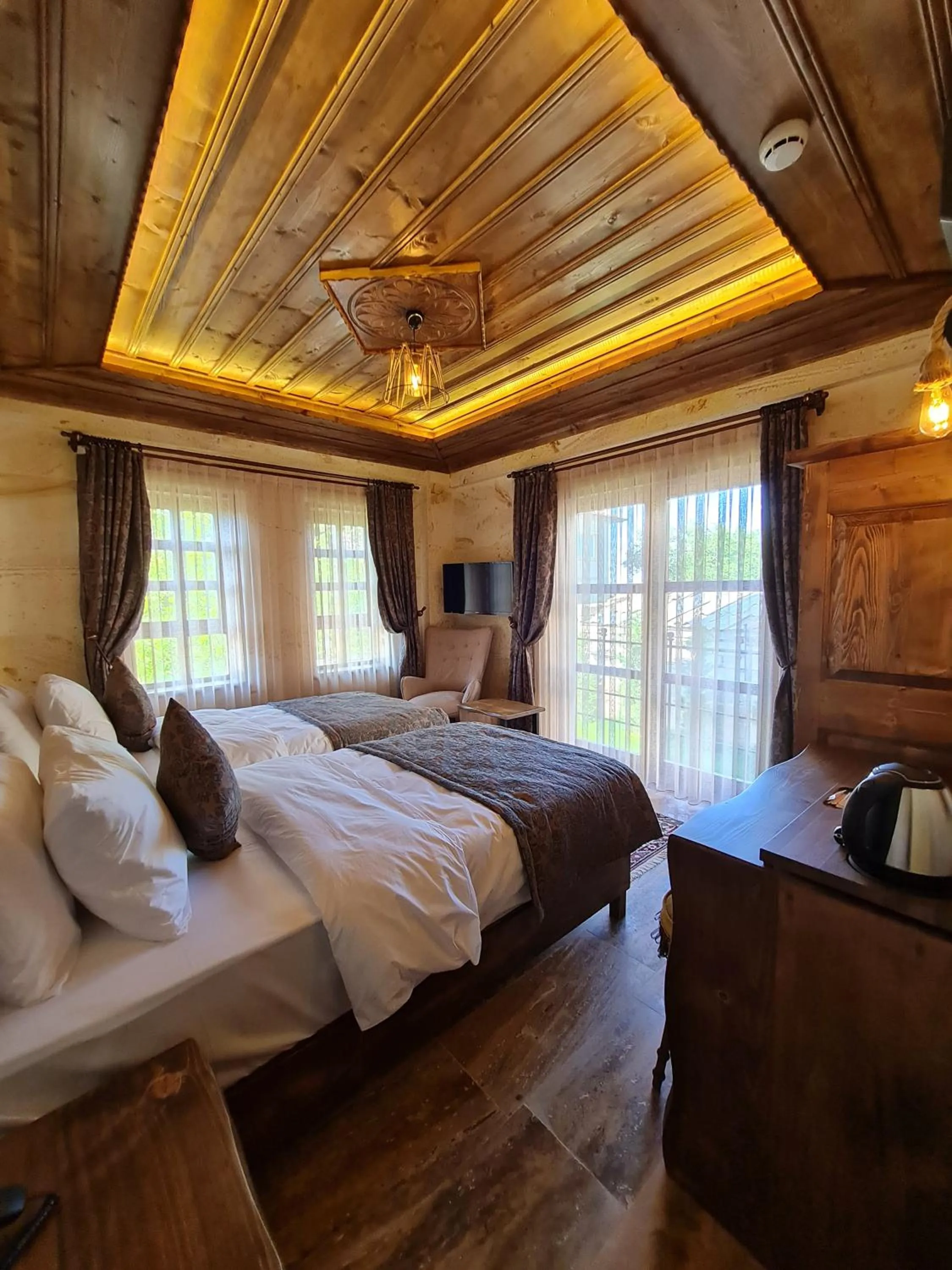 Photo of the whole room, Bed in Flavia Cappadocia Hotel