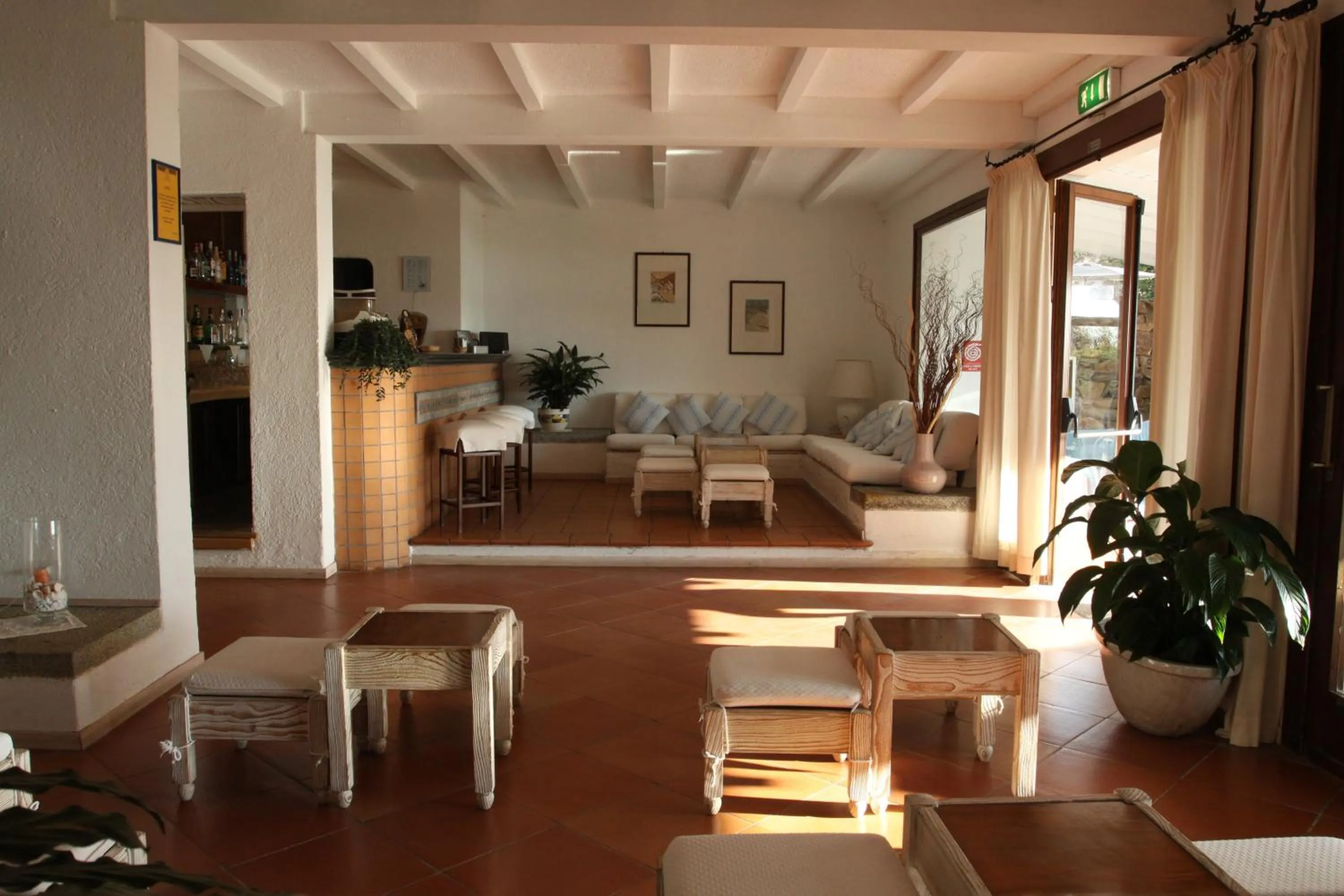 Lobby or reception in IHR Hotel San Paolo