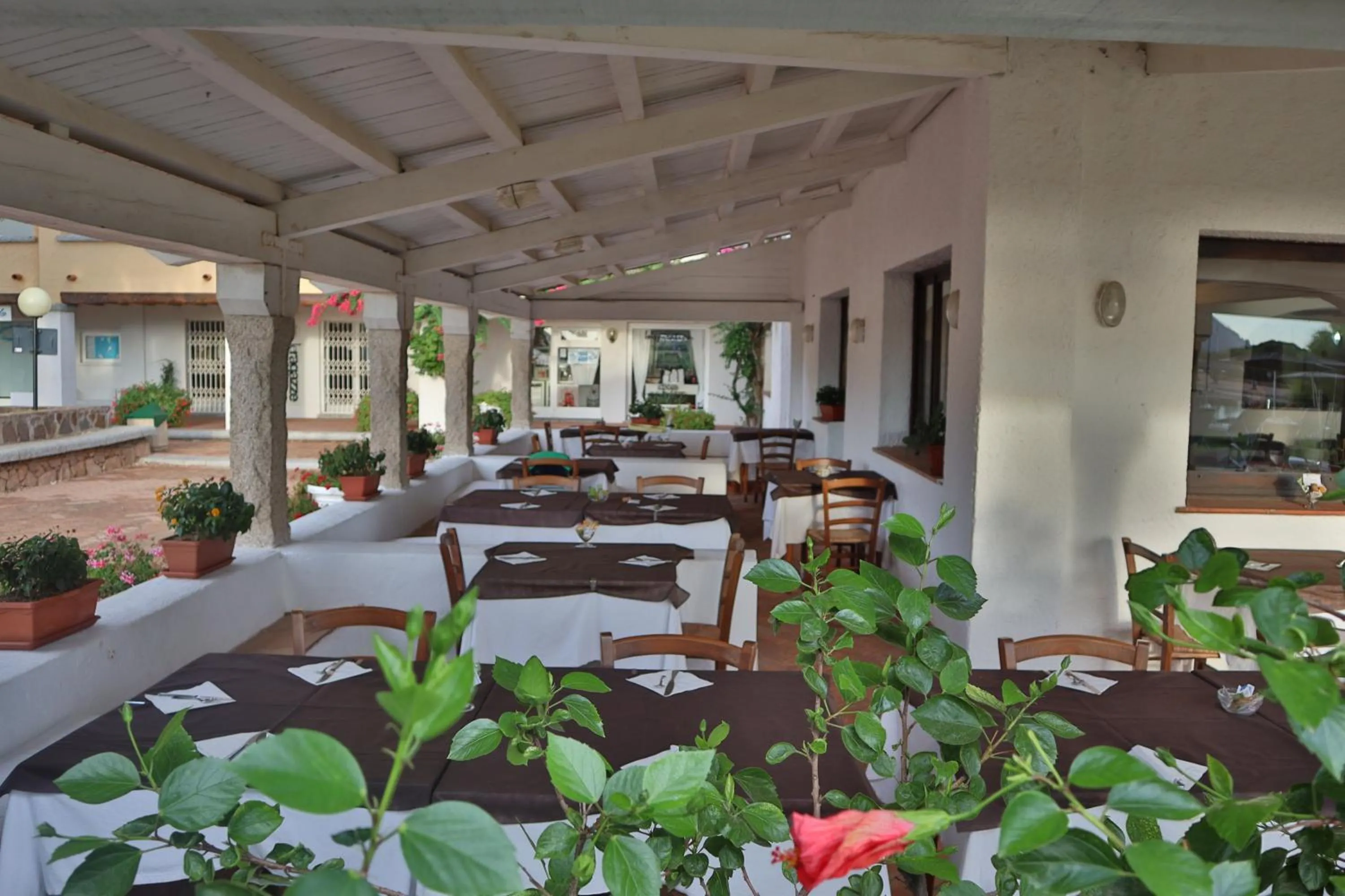 Restaurant/places to eat in IHR Hotel San Paolo