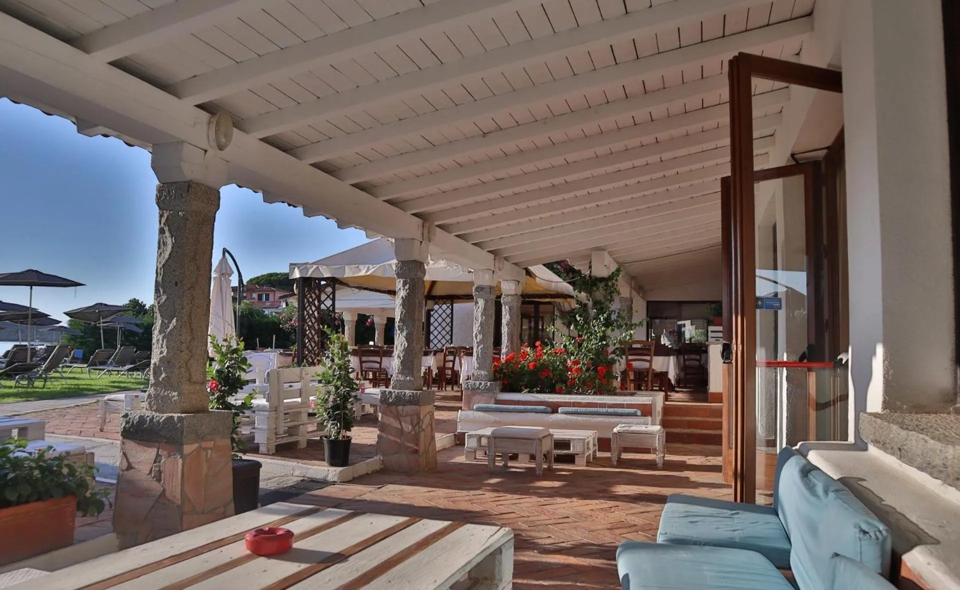 Lounge or bar in IHR Hotel San Paolo
