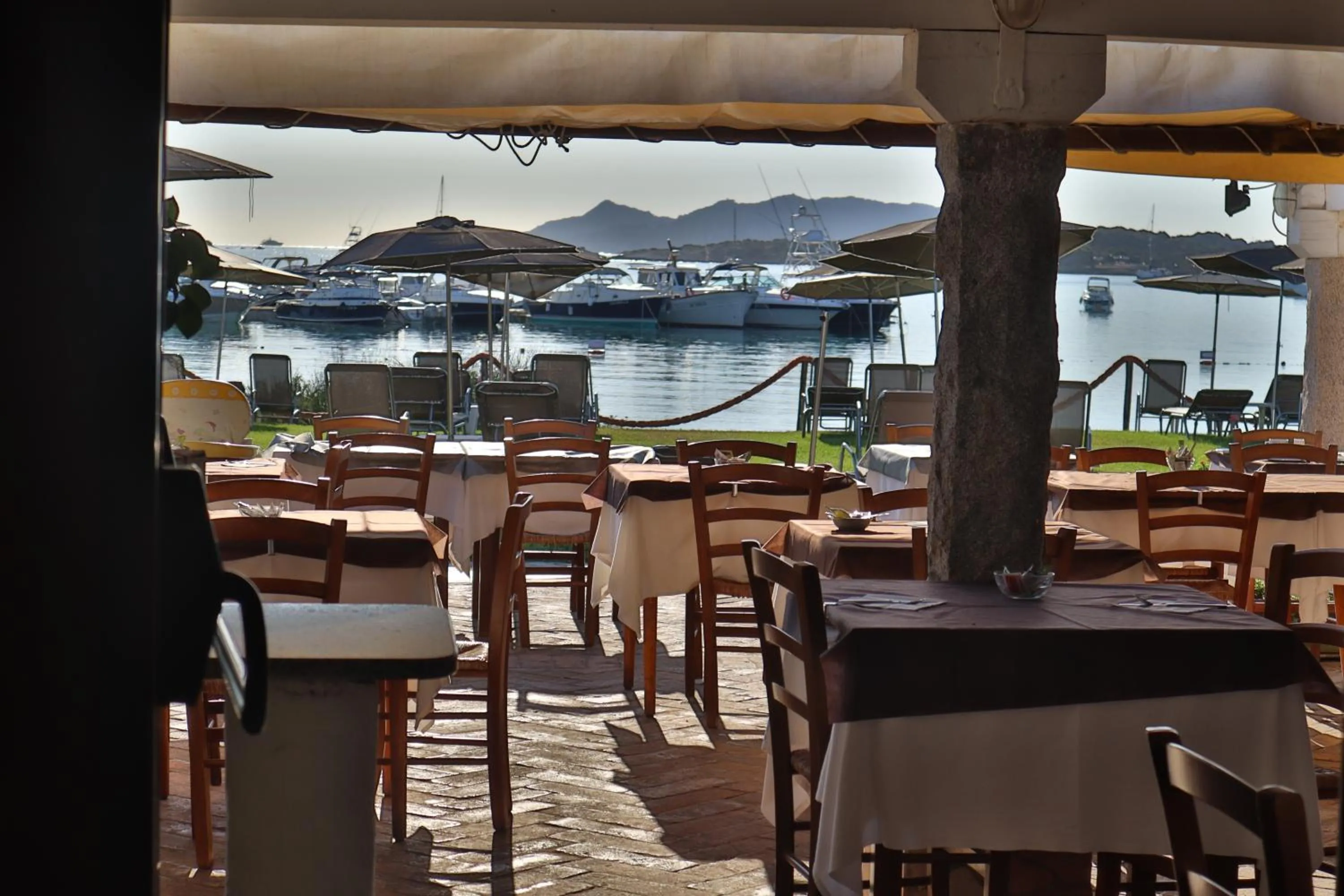 Restaurant/places to eat in IHR Hotel San Paolo