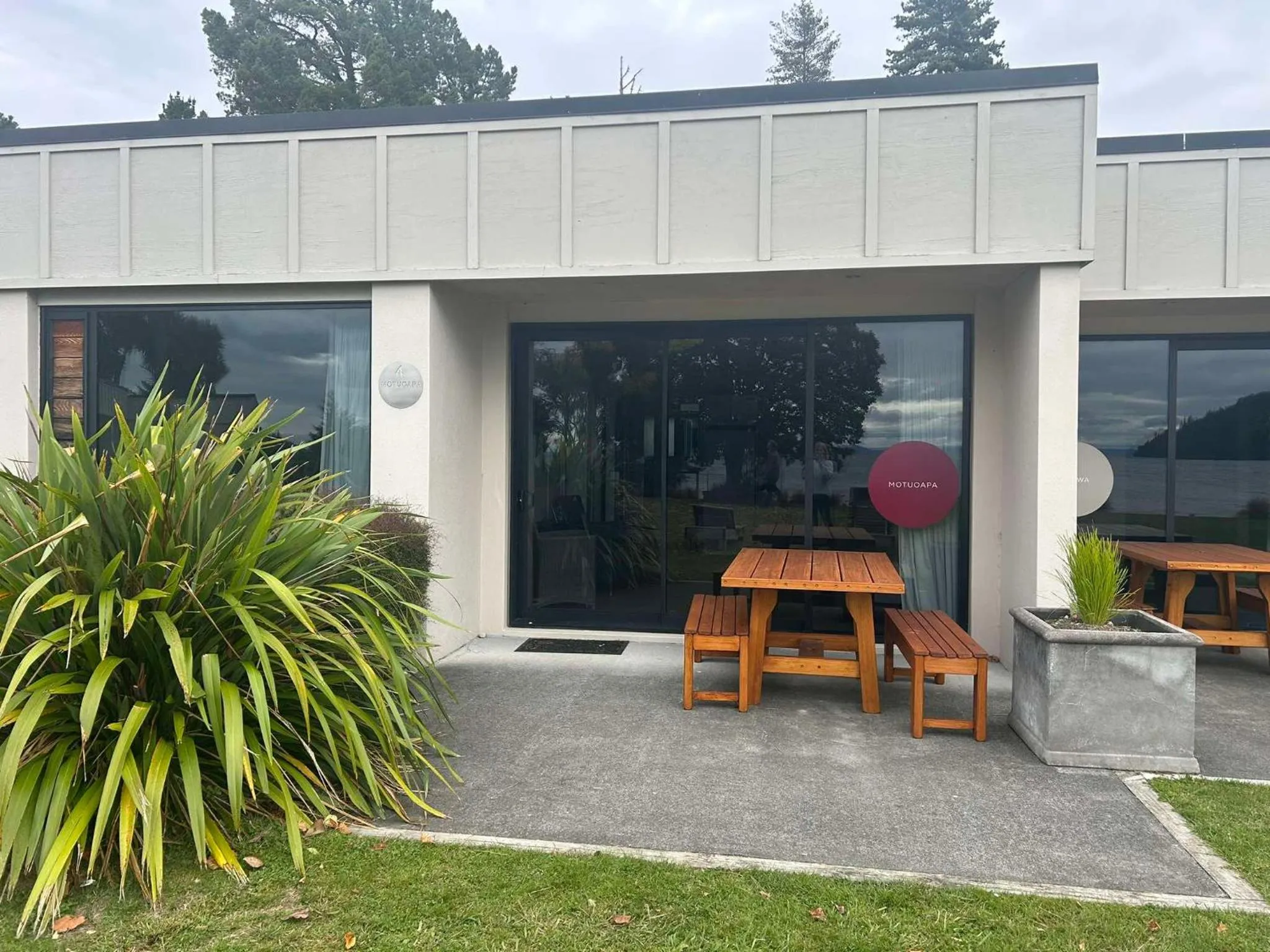 Property building in Braxmere Lodge