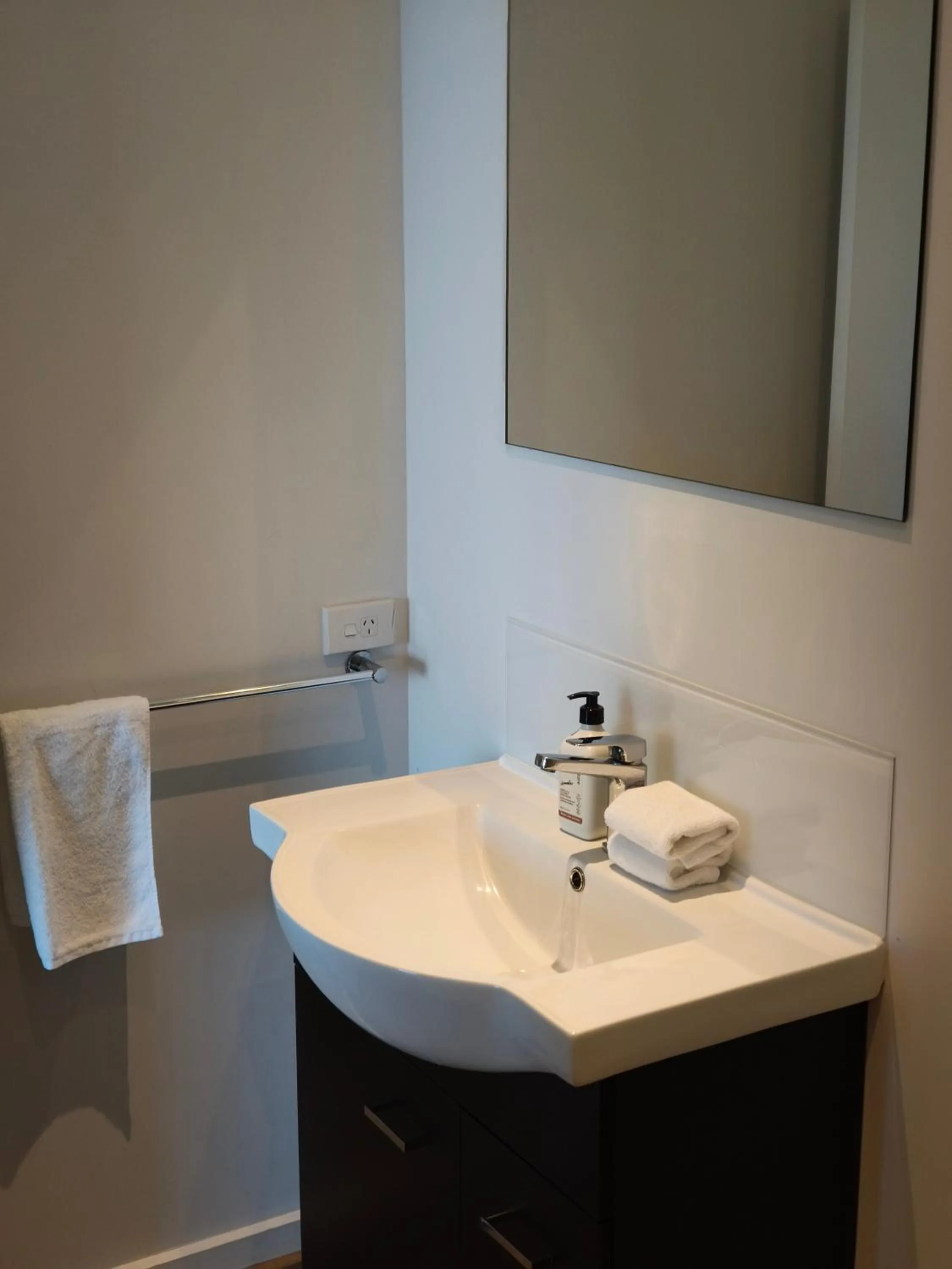 Bathroom in Braxmere Lodge