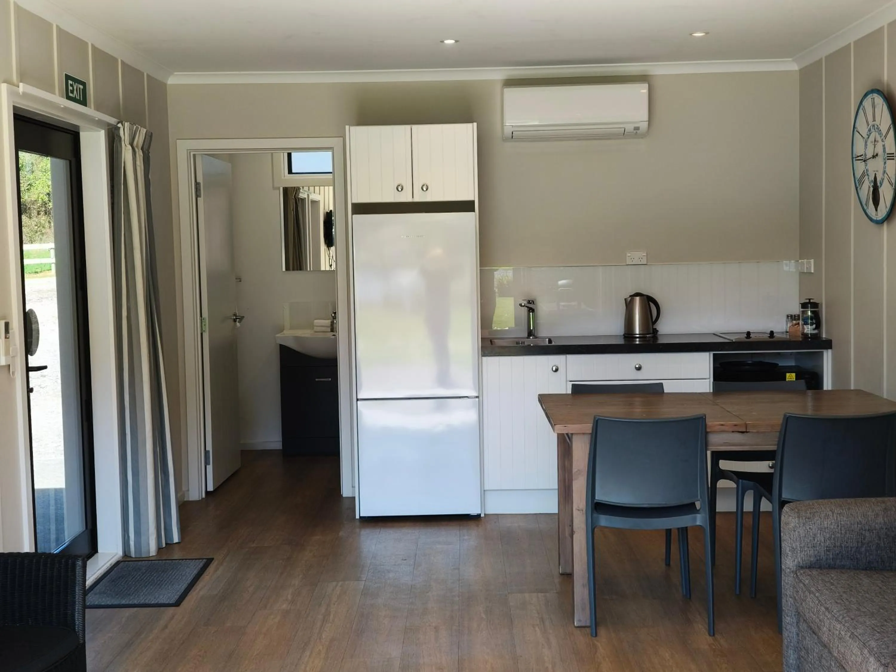 Kitchen or kitchenette in Braxmere Lodge