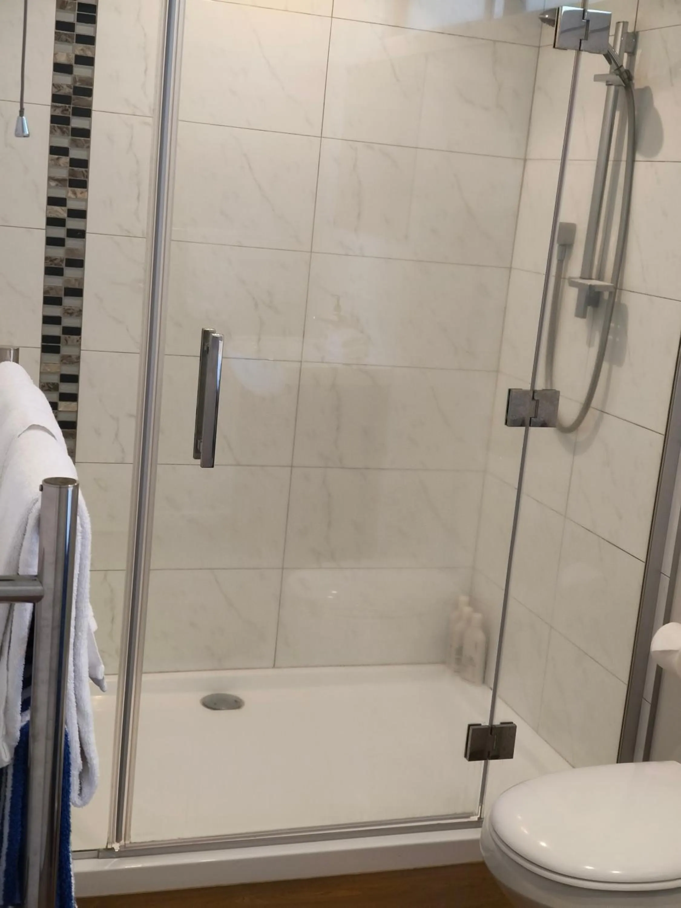 Shower in Braxmere Lodge