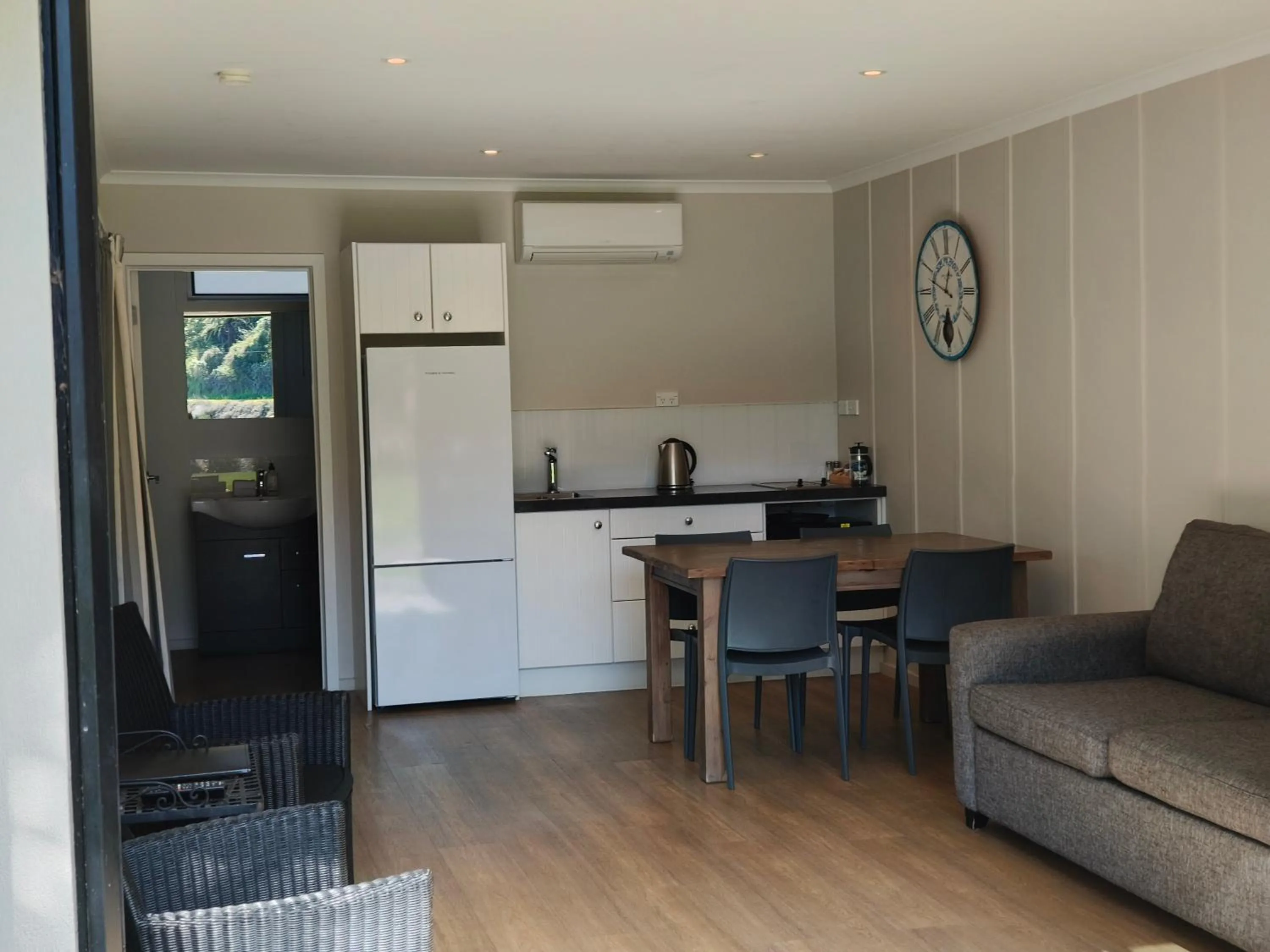 Kitchen or kitchenette in Braxmere Lodge