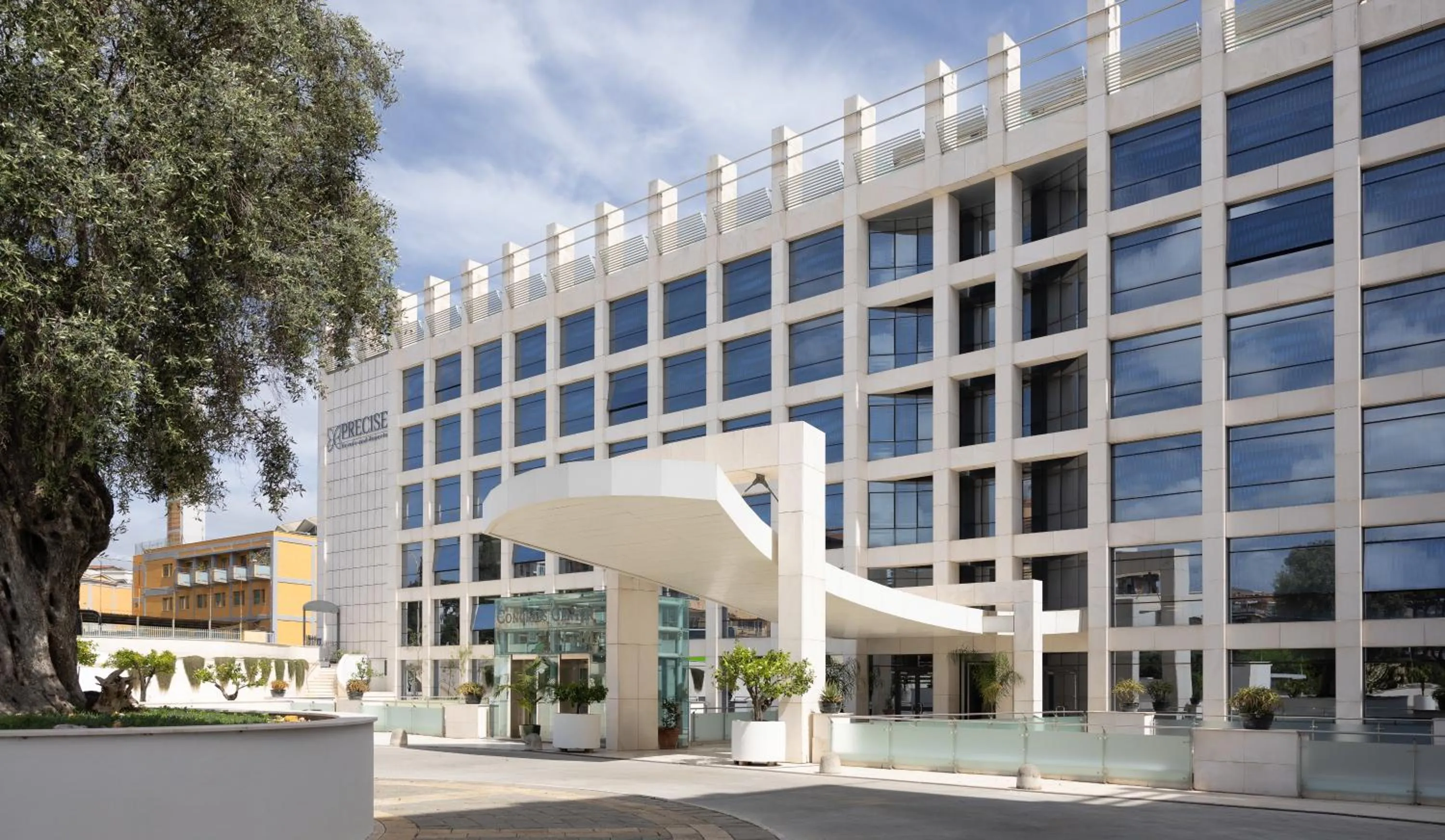 Facade/entrance in Precise House Mantegna Roma