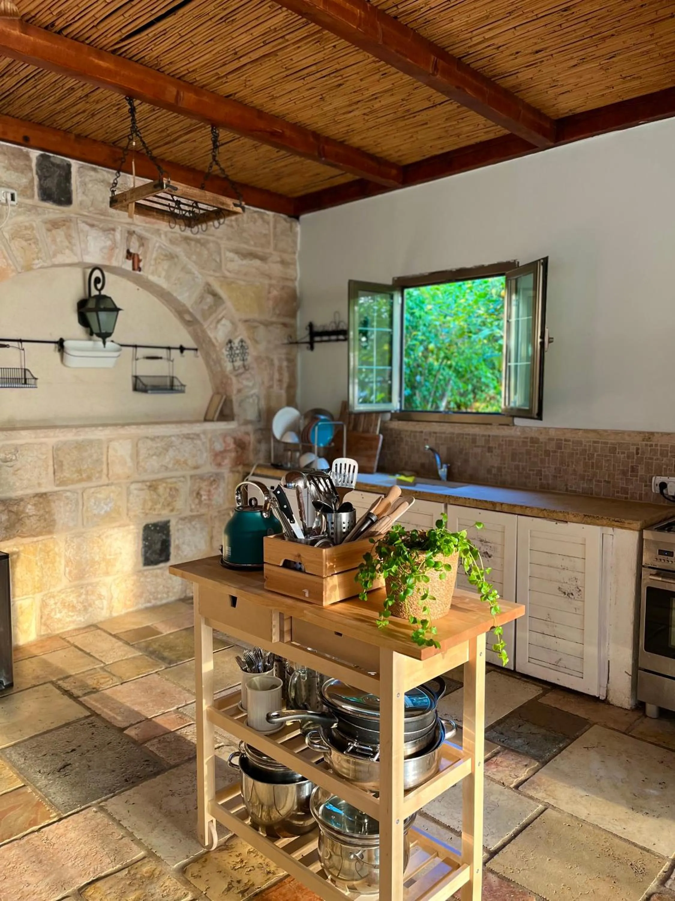 Kitchen or kitchenette in The Mansion In Had Ness