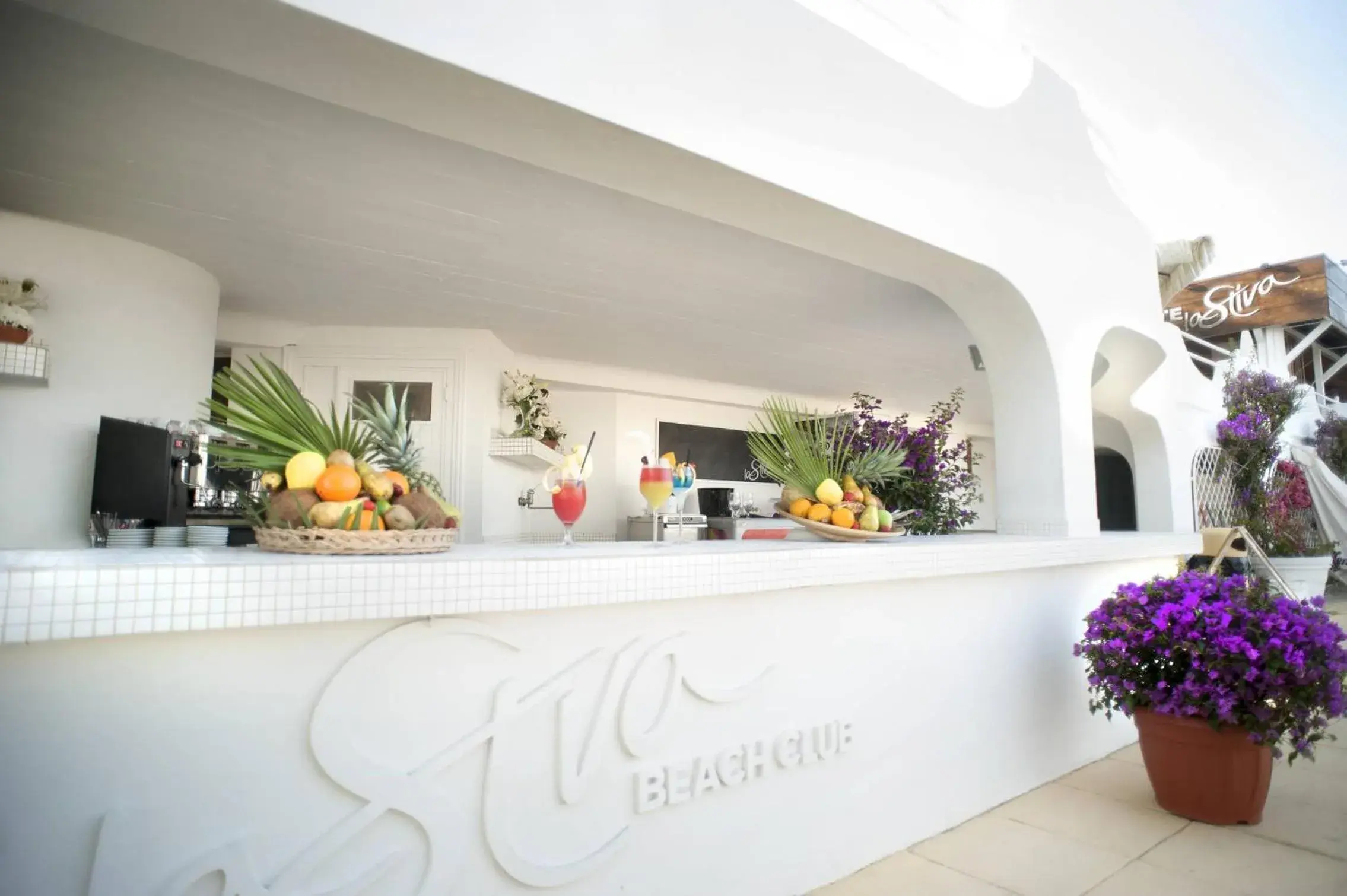 Lounge or bar in Circeo Park Hotel Lounge or bar in Circeo Park Hotel