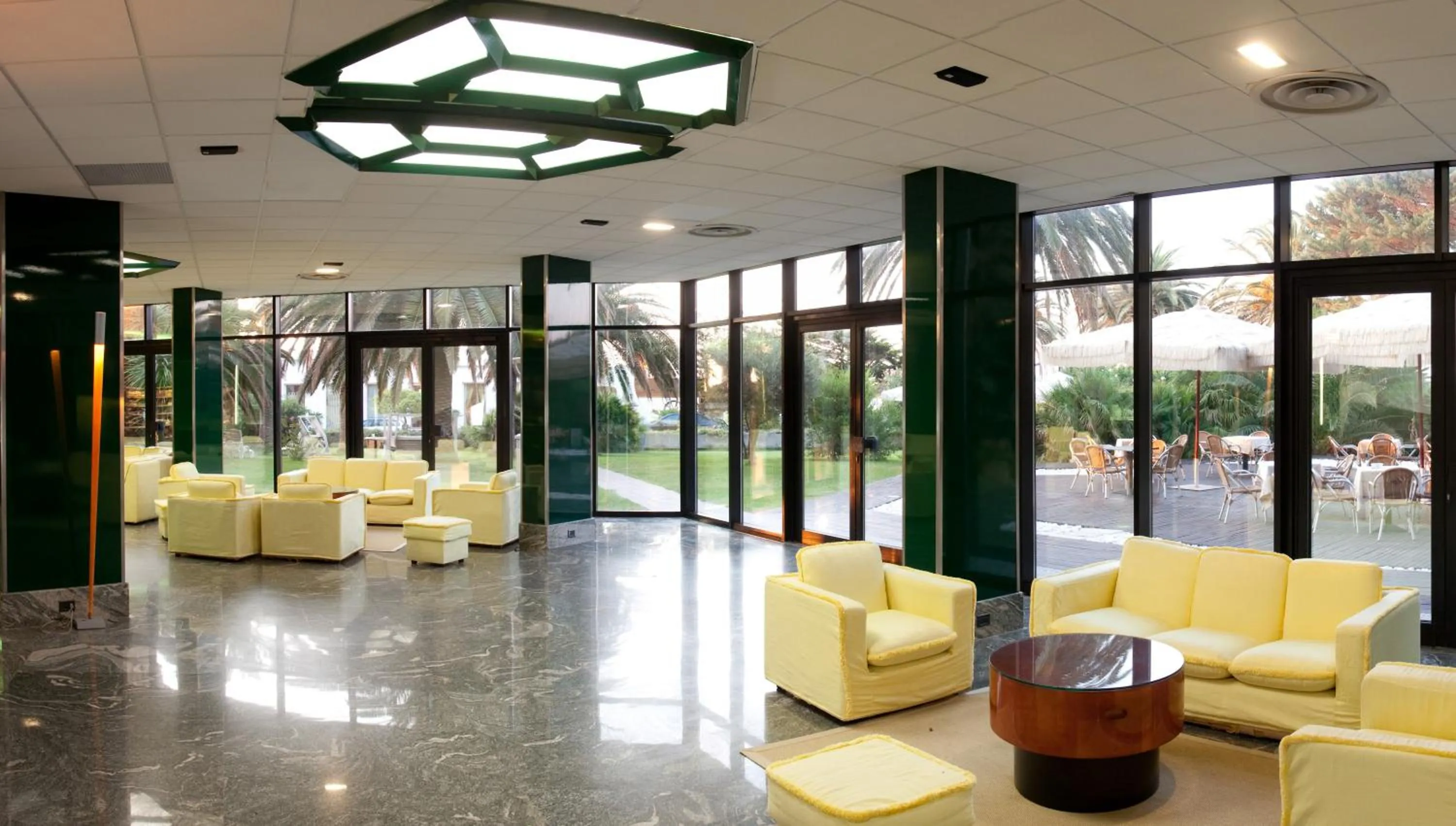 Lounge or bar in Circeo Park Hotel