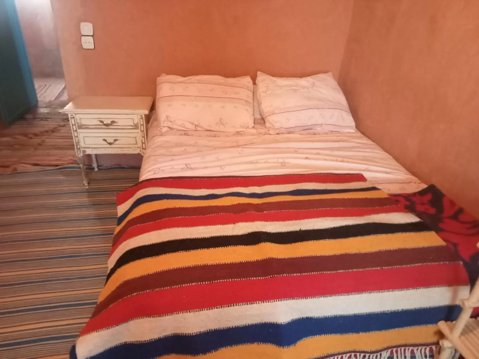 Bed in auberge restau tombouctou