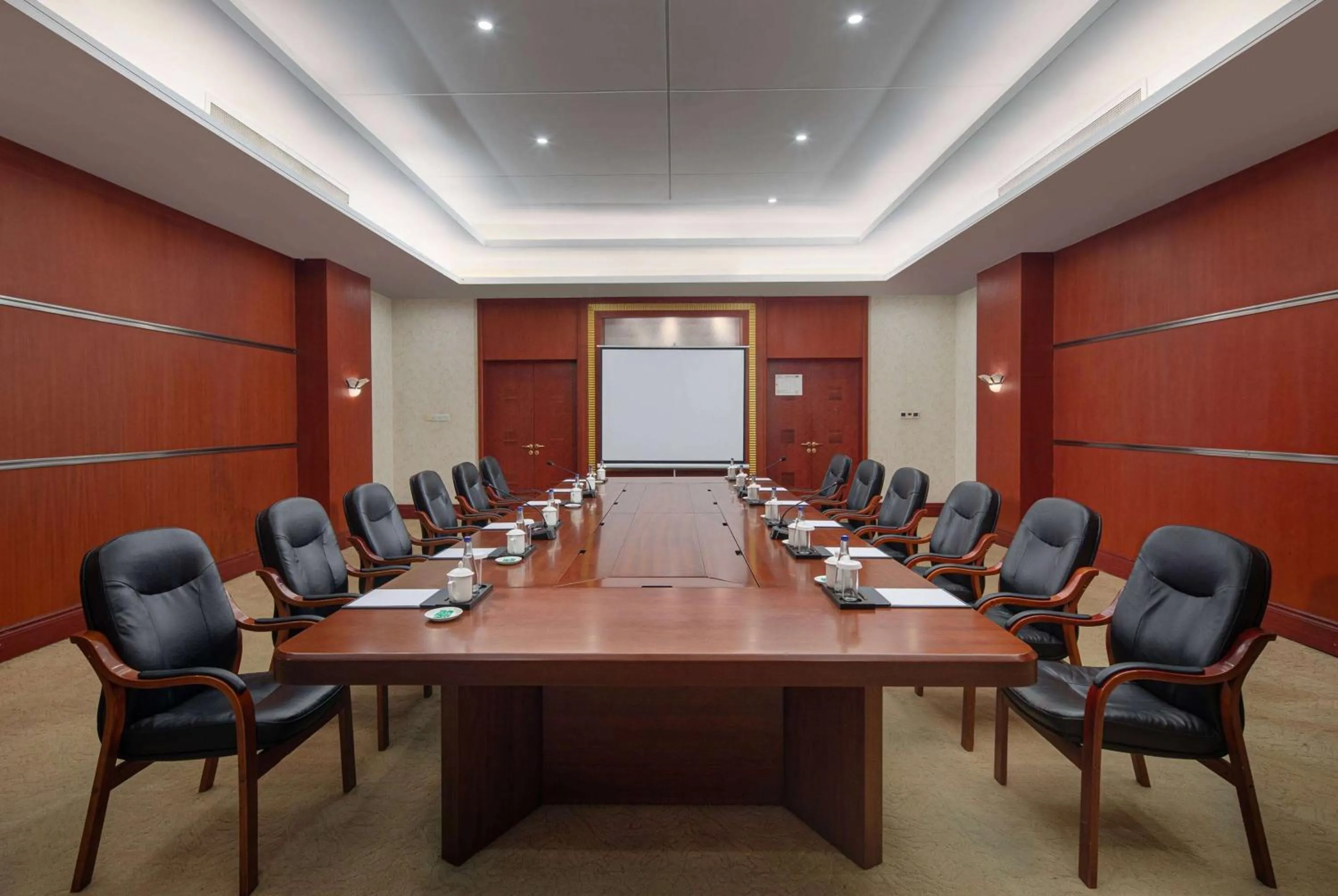 Meeting/conference room in Ramada Plaza by Wyndham Chongqing West