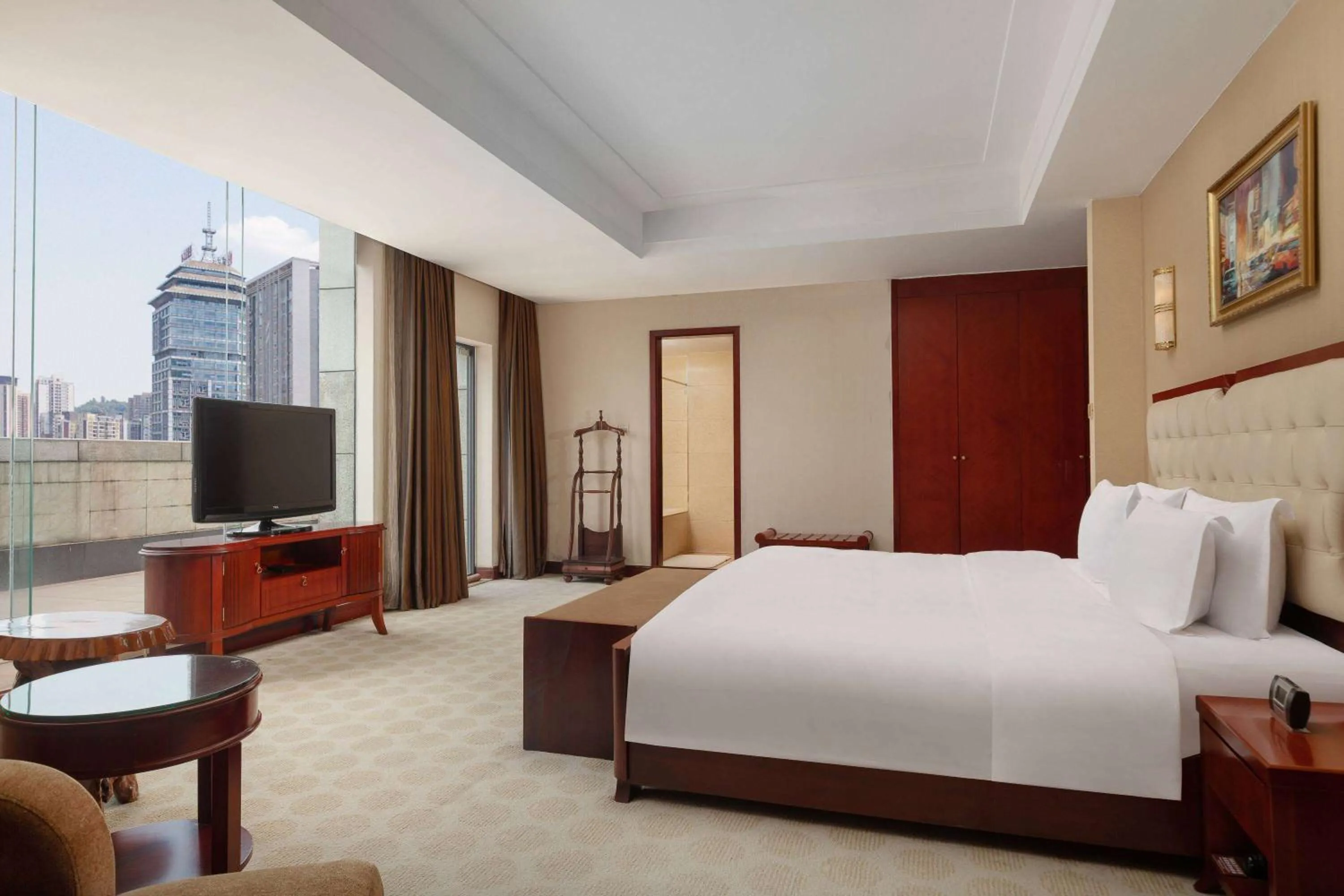 Photo of the whole room in Ramada Plaza by Wyndham Chongqing West
