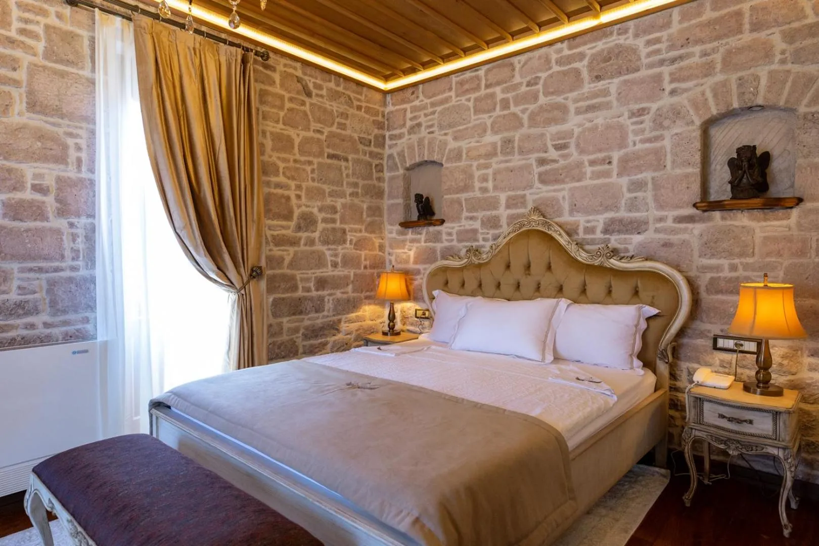 Bed in CUNDA BARADİEL Hotel