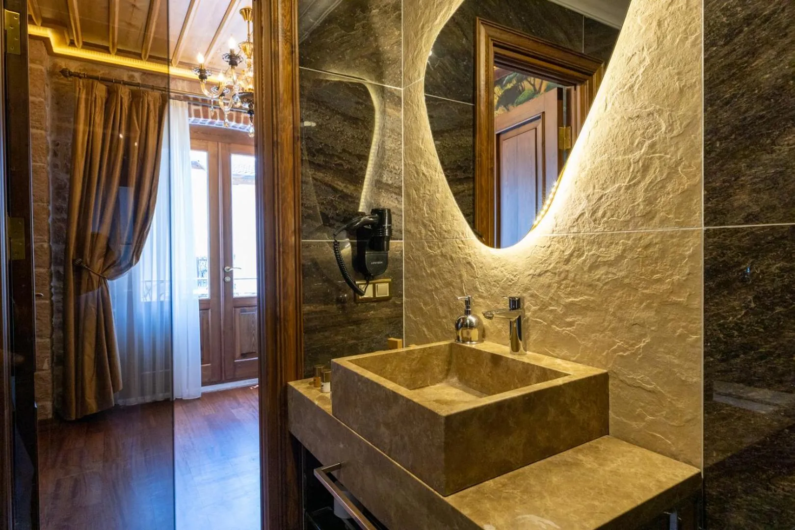 Bathroom in CUNDA BARADİEL Hotel