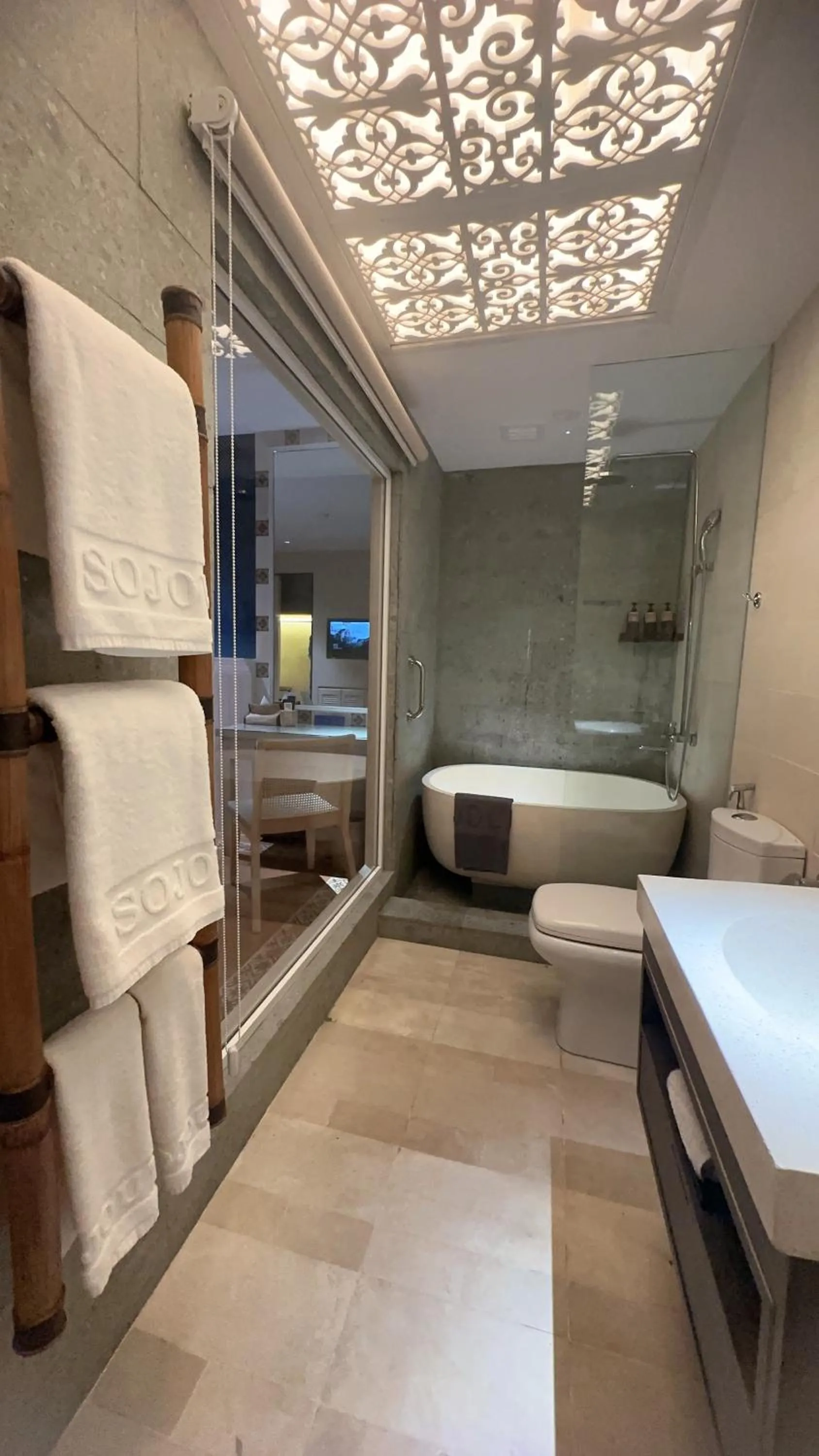 Toilet, Bed in Sojourn Spa Hotel Melaka