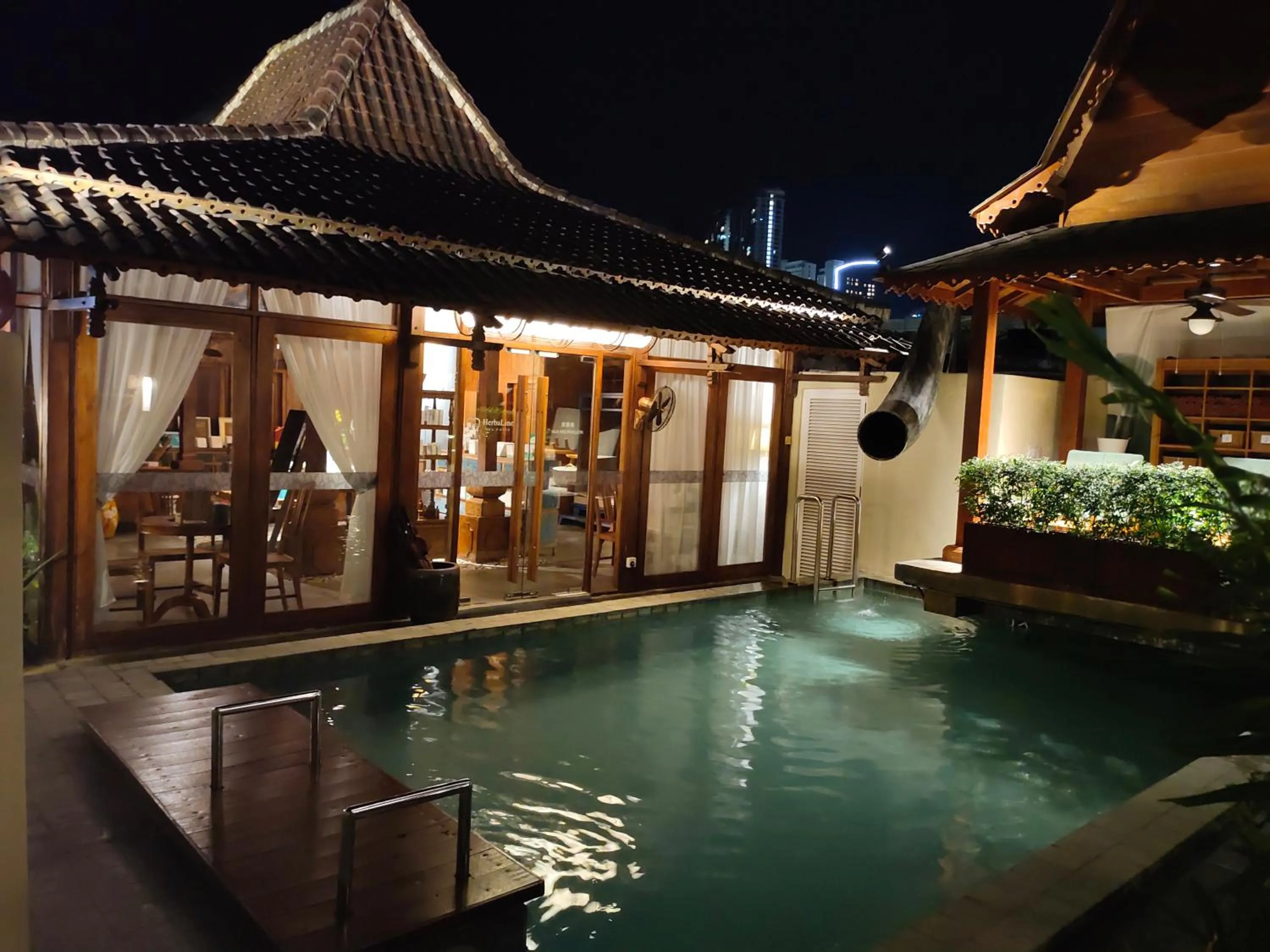 Property building in Sojourn Spa Hotel Melaka