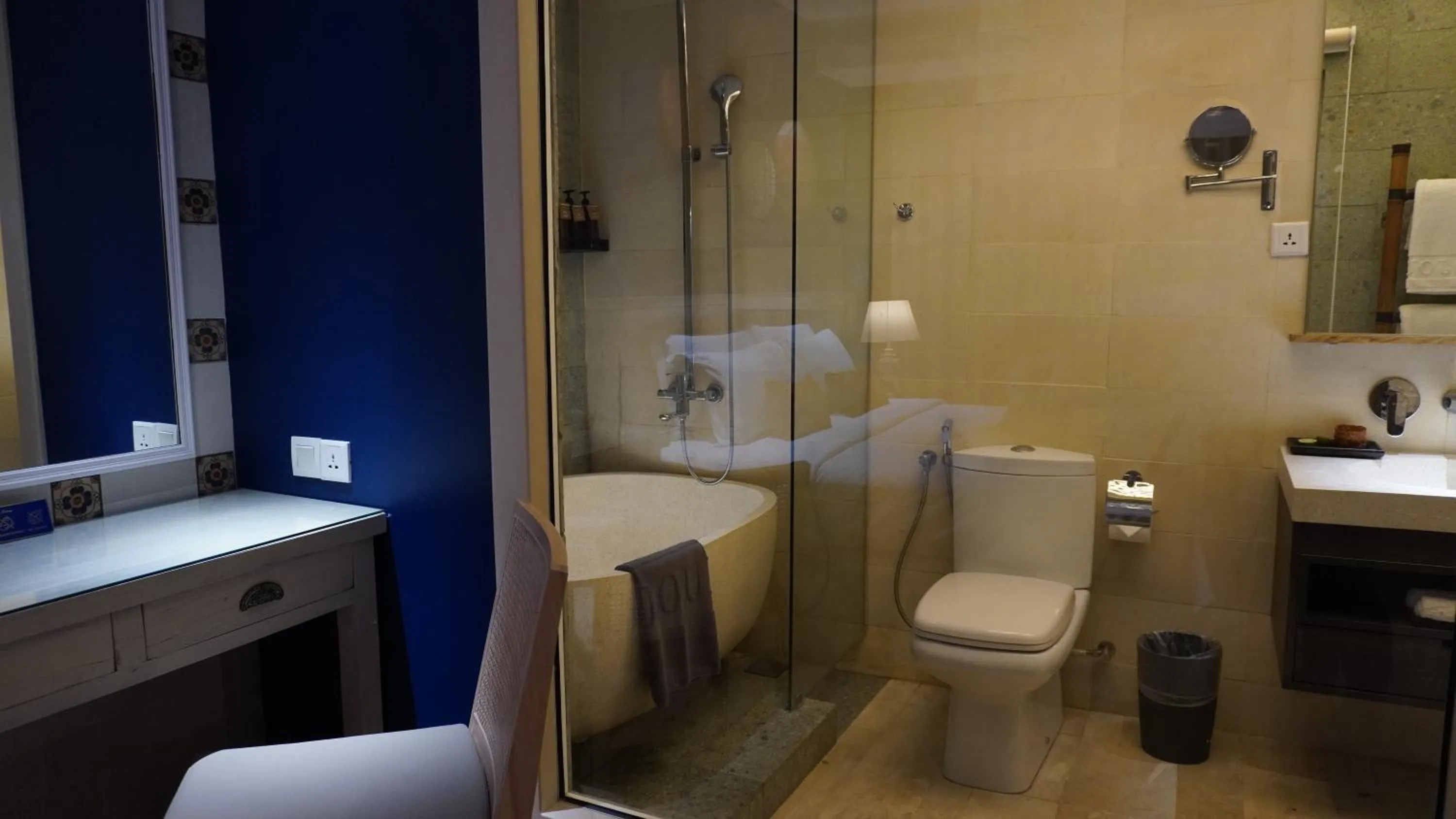 Shower in Sojourn Spa Hotel Melaka