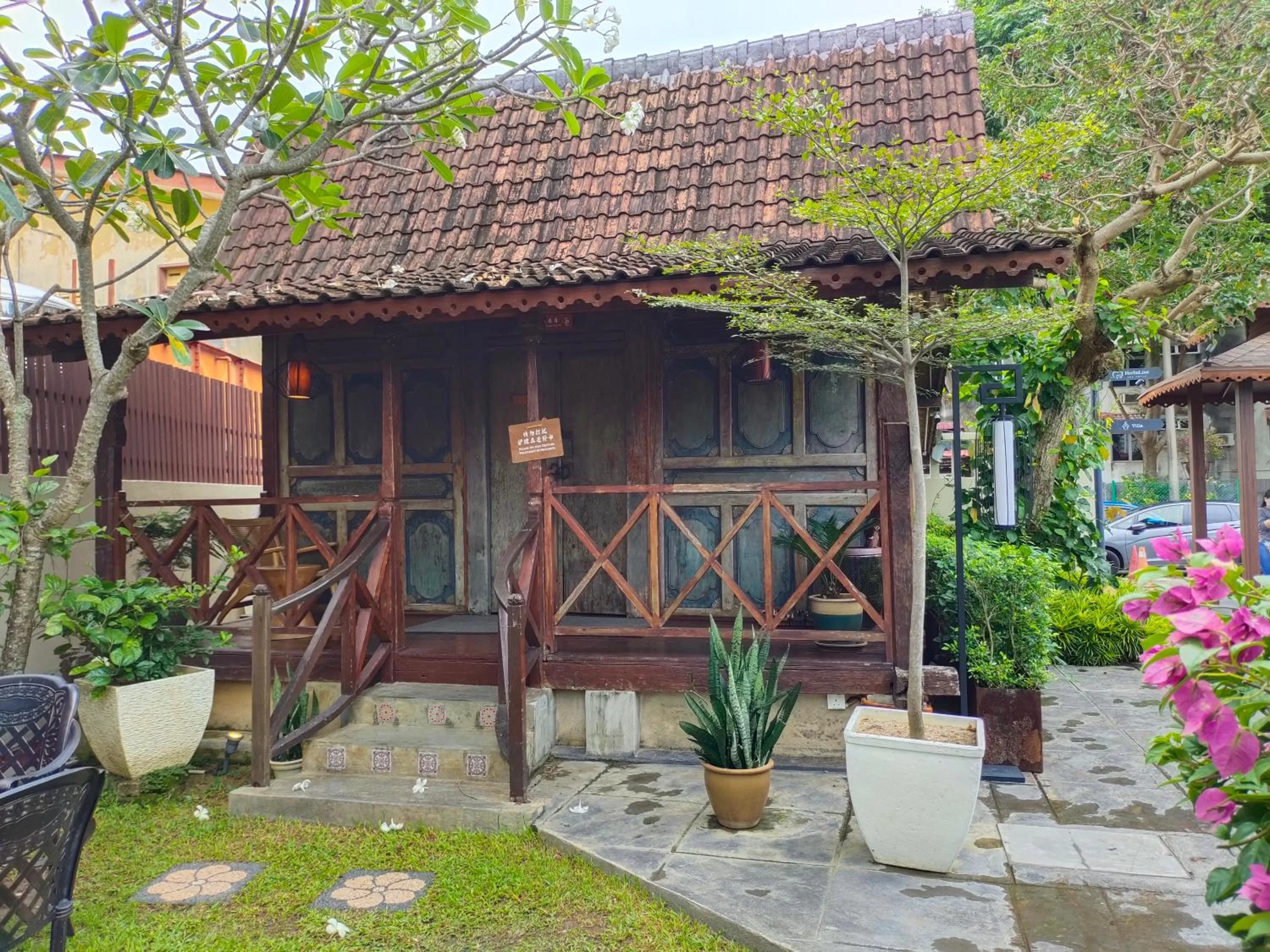 Property building in Sojourn Spa Hotel Melaka