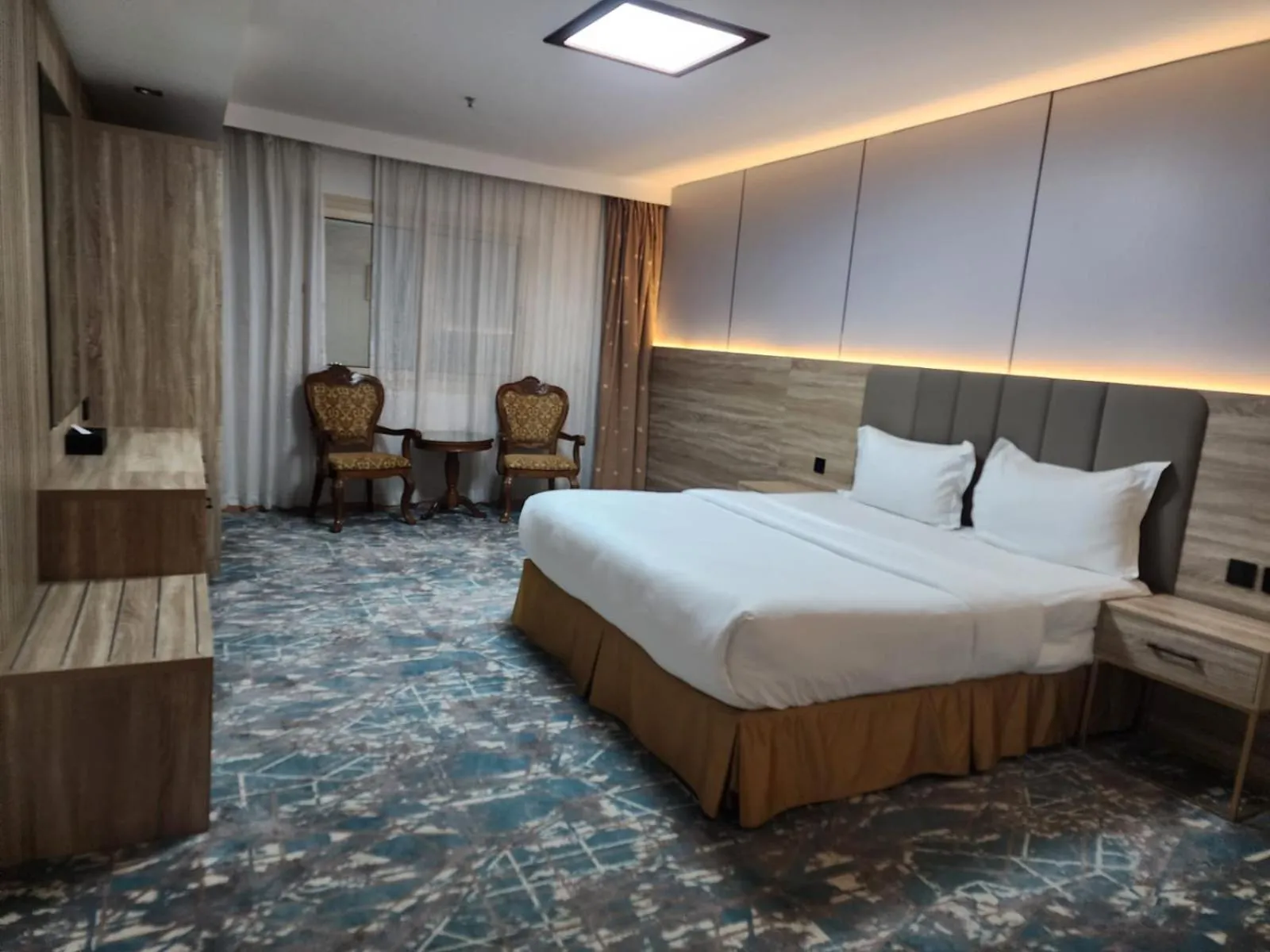 Bed in Sadeem Al Fajr Hotel Suites