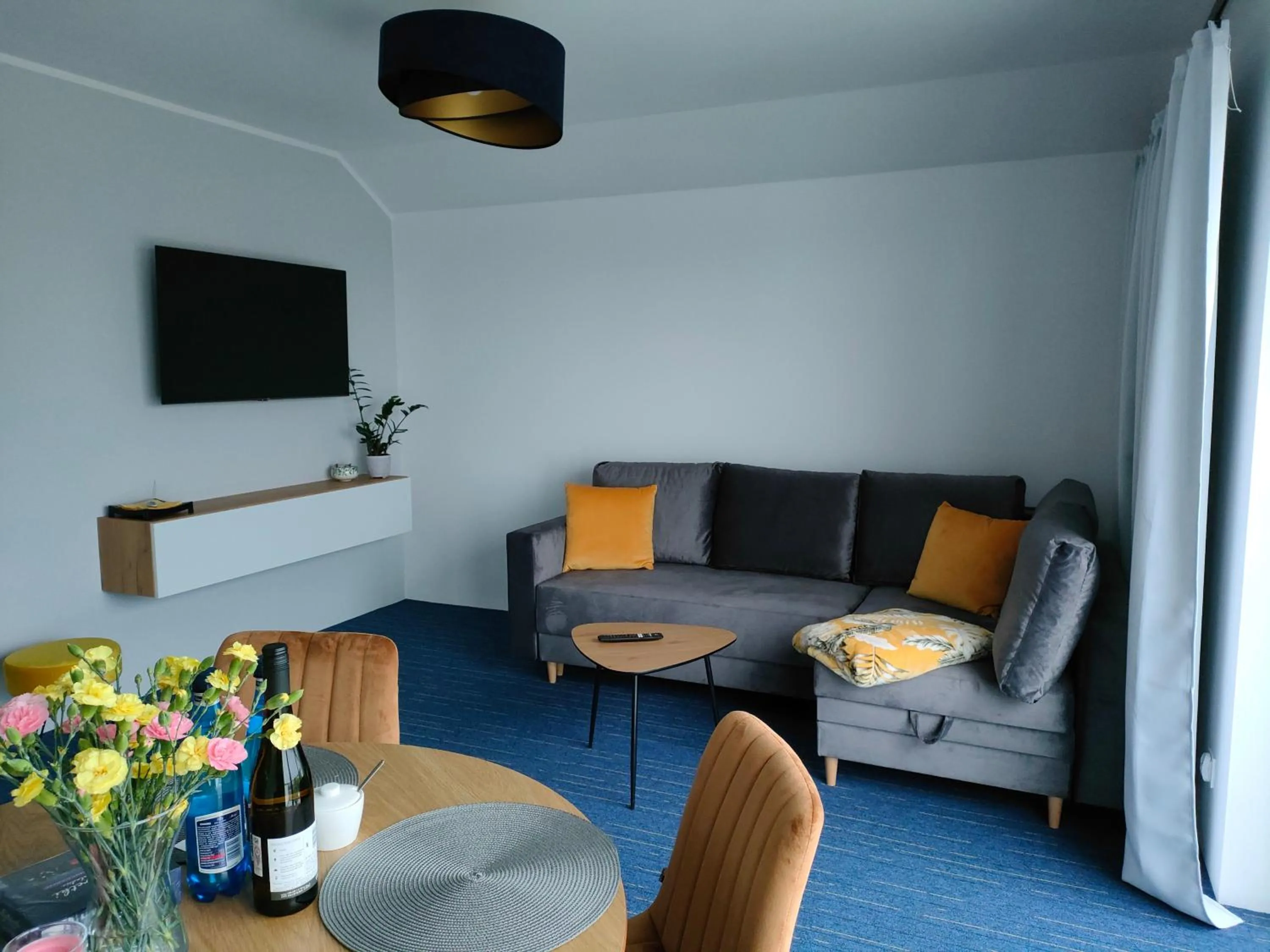 Apartamenty Mistral
