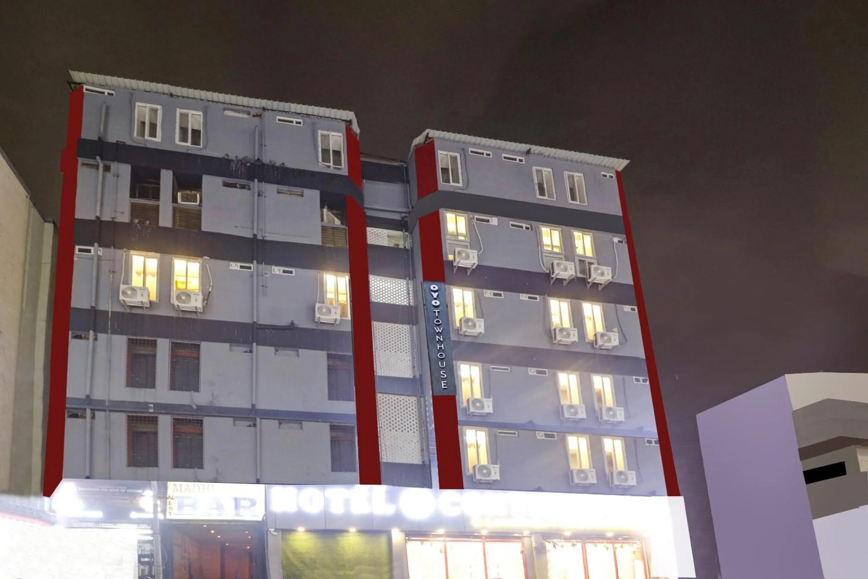 Facade/entrance in Townhouse S Continental