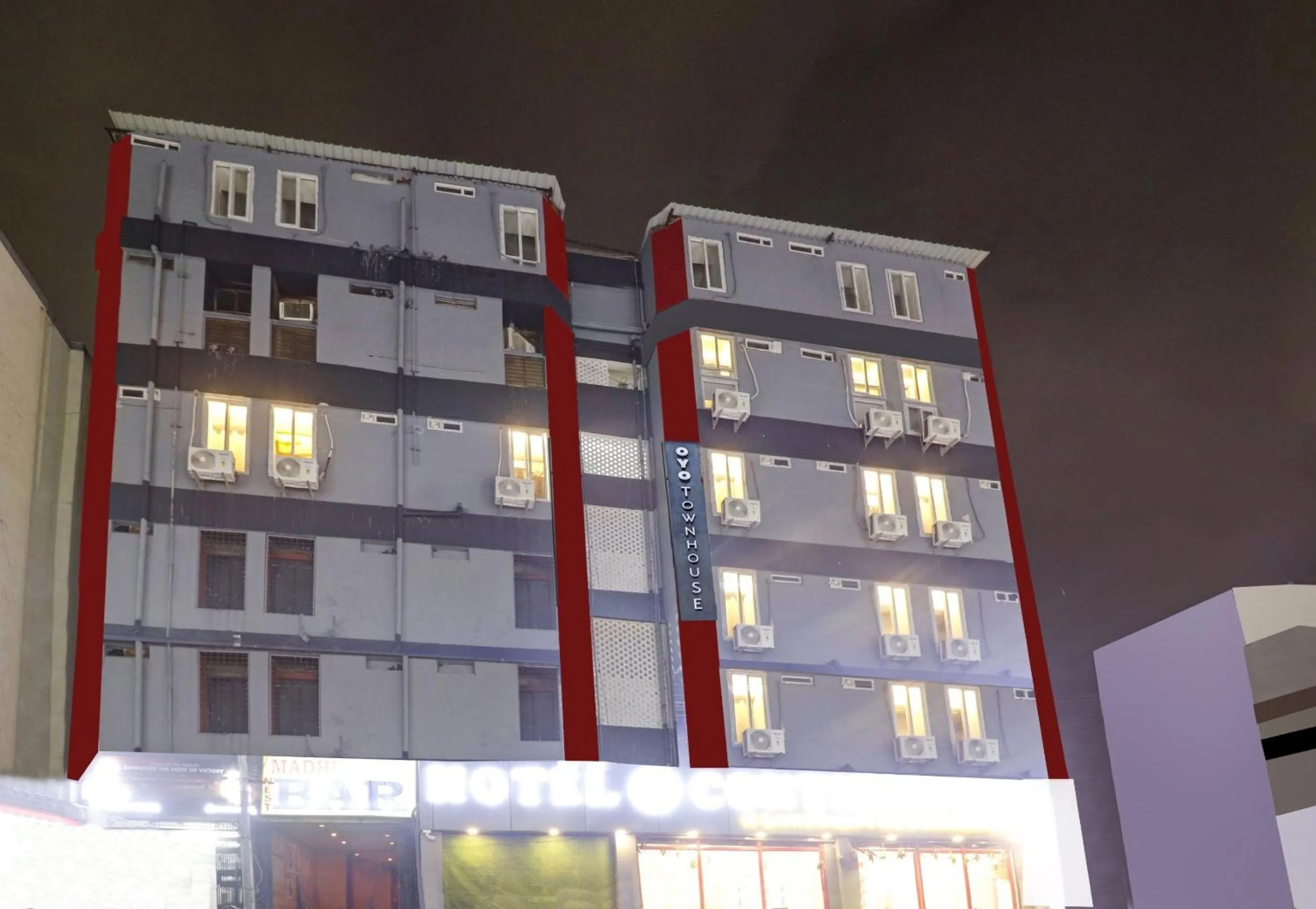 Facade/entrance in Townhouse S Continental