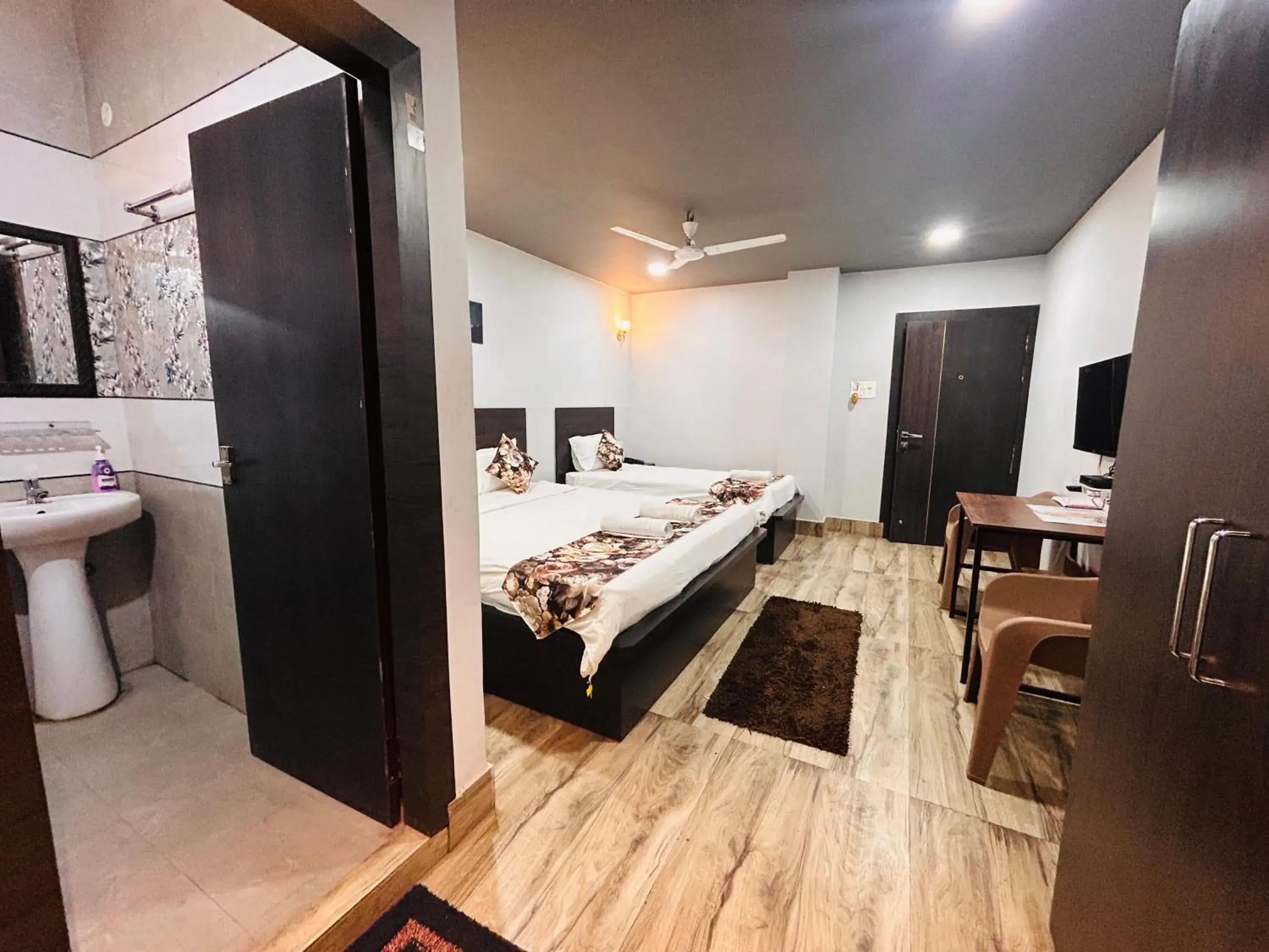 Bedroom, Bed in JD Grand Inn Bedroom, Bed in JD Grand Inn