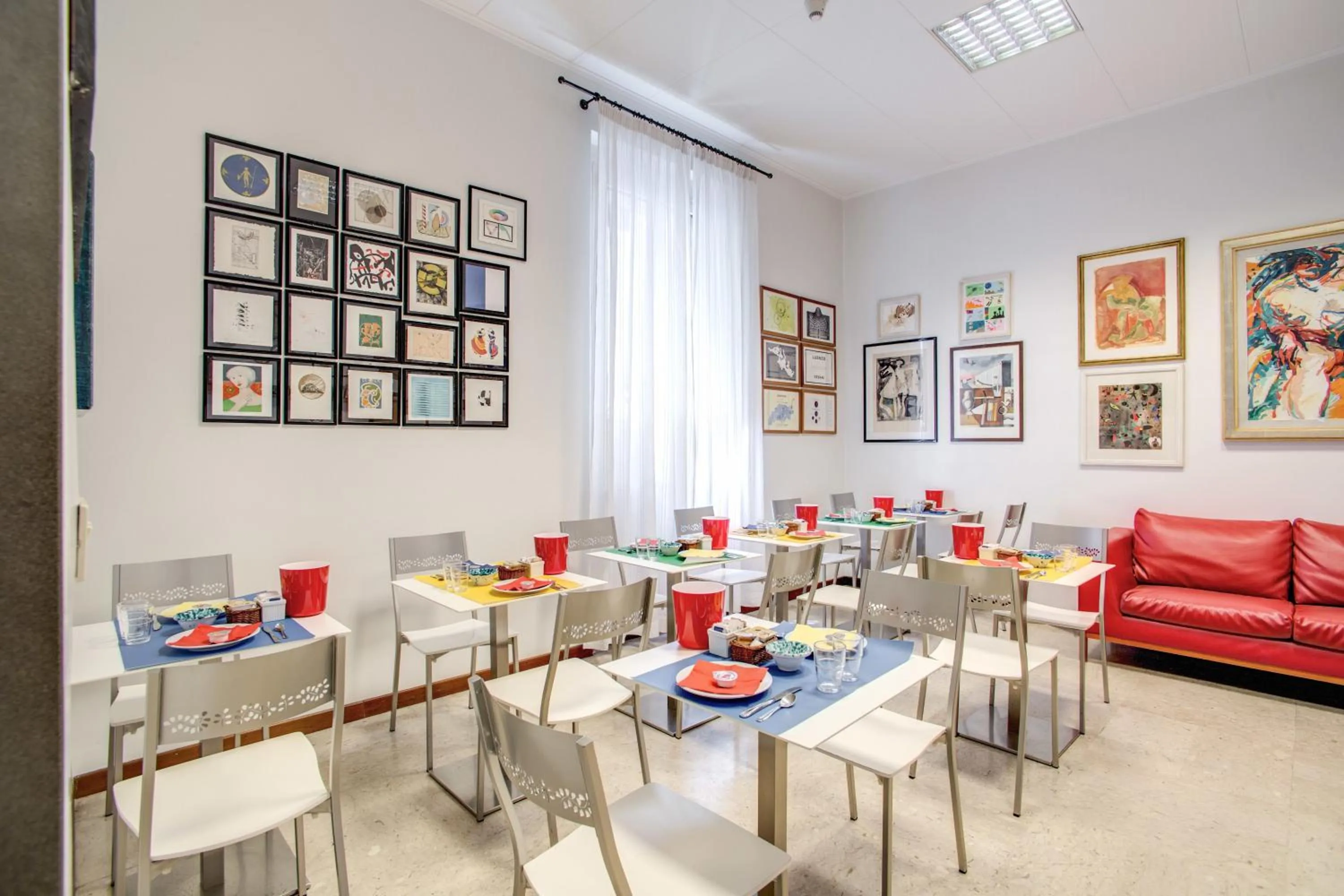 Restaurant/places to eat in Hotel Nuova Italia