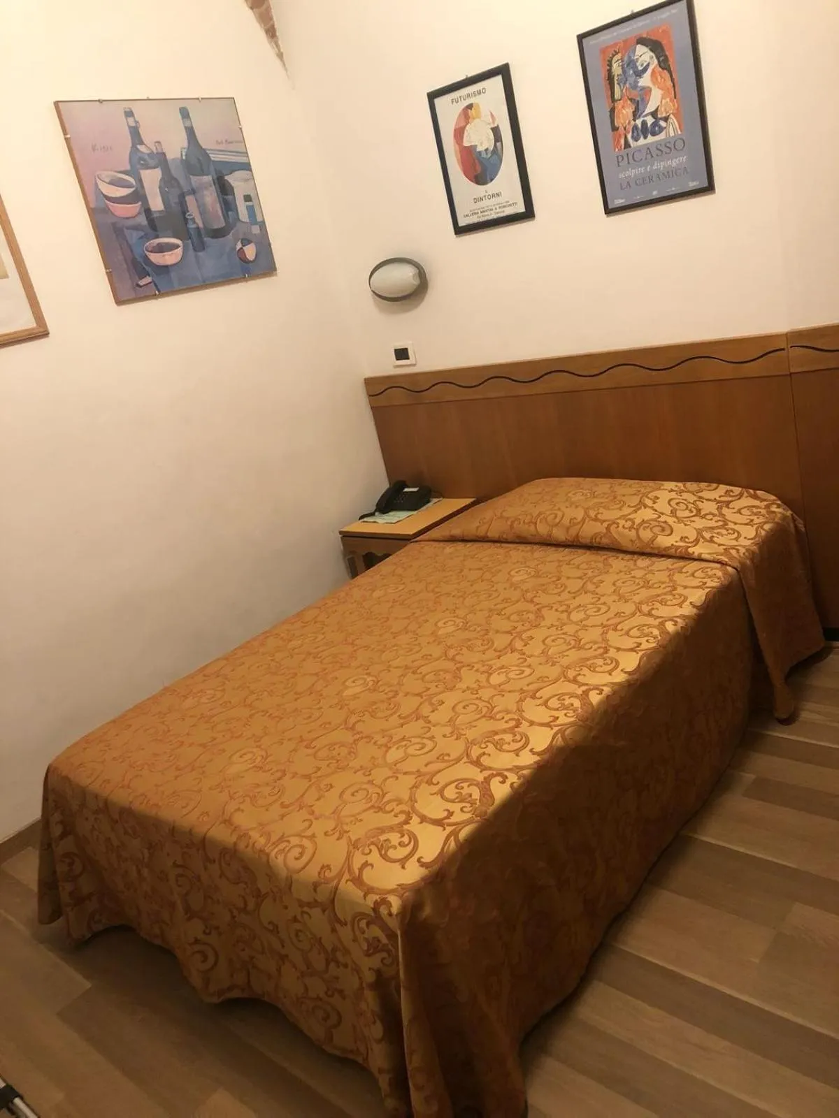 Bedroom, Bed in Hotel Nuova Italia