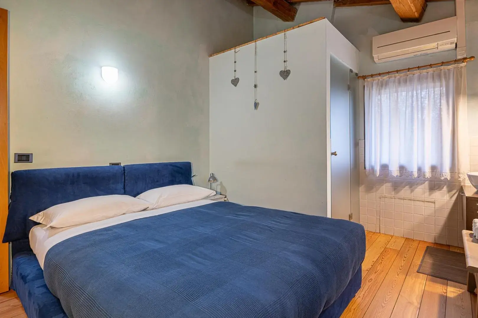 Double or Twin Room with Private Internal Bathroom - single occupancy in Al Cantico Double or Twin Room with Private Internal Bathroom - single occupancy in Al Cantico