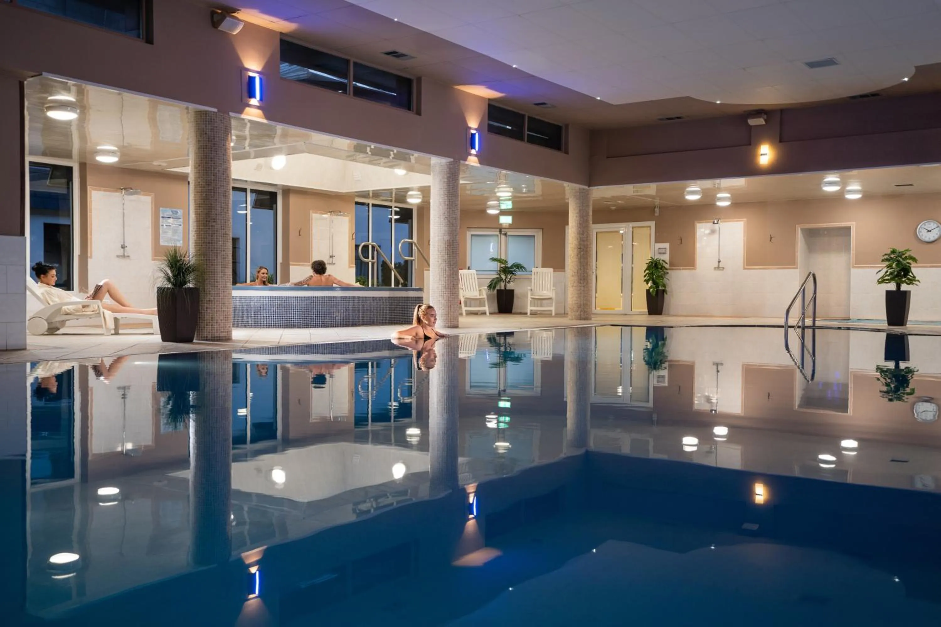 Swimming pool in Burrendale Hotel Country Club & Spa