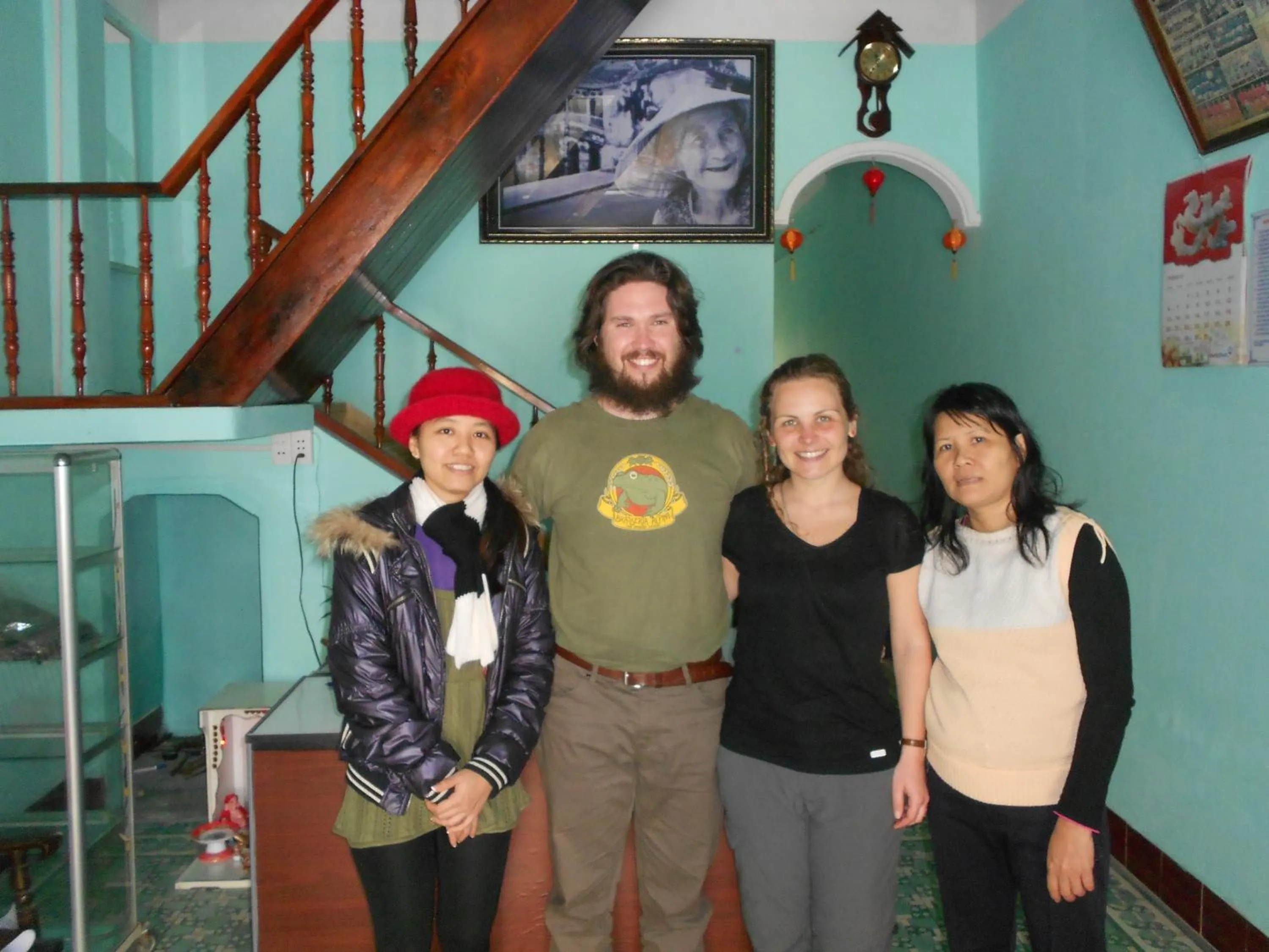 People in Nha Lan Homestay