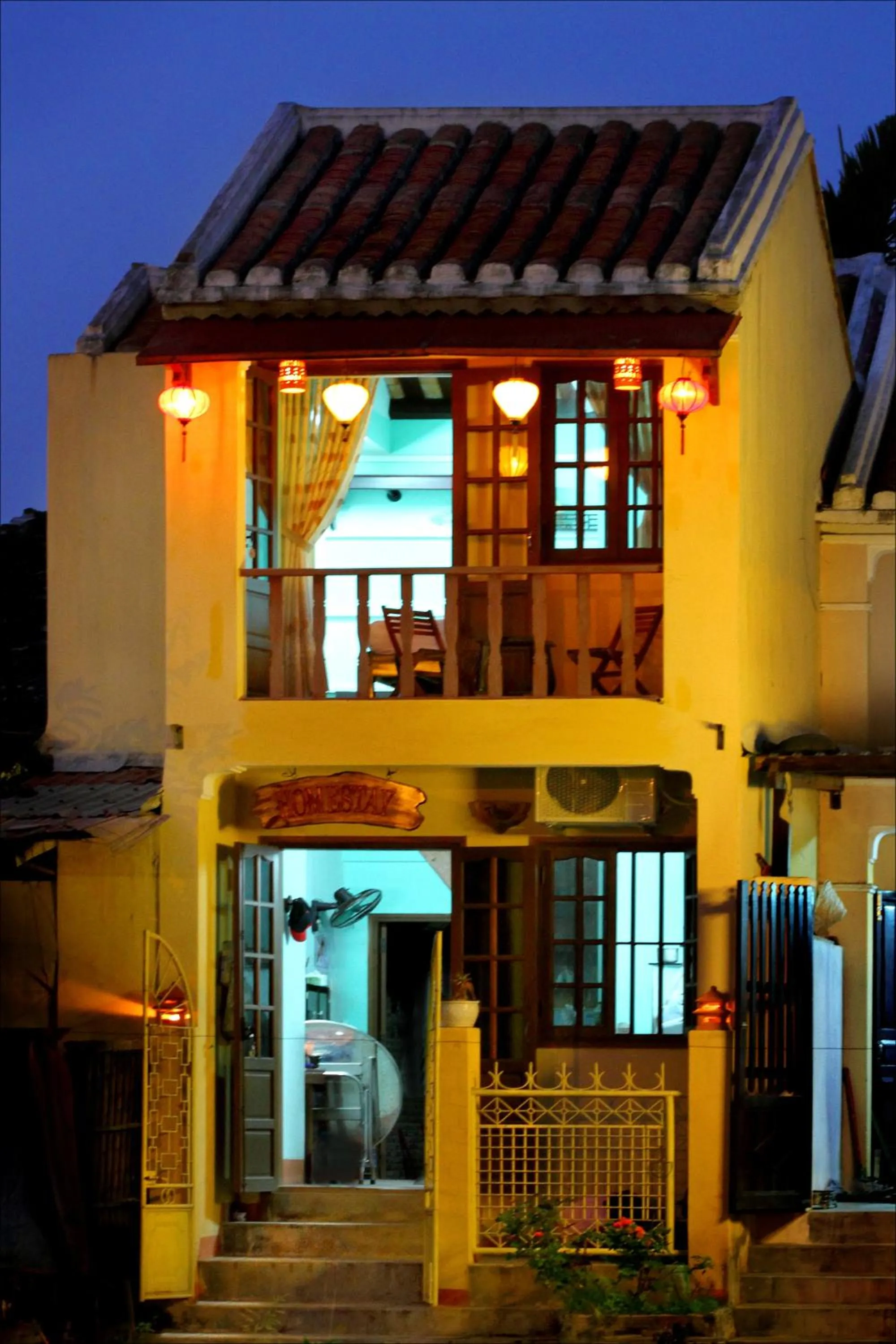Property building in Nha Lan Homestay