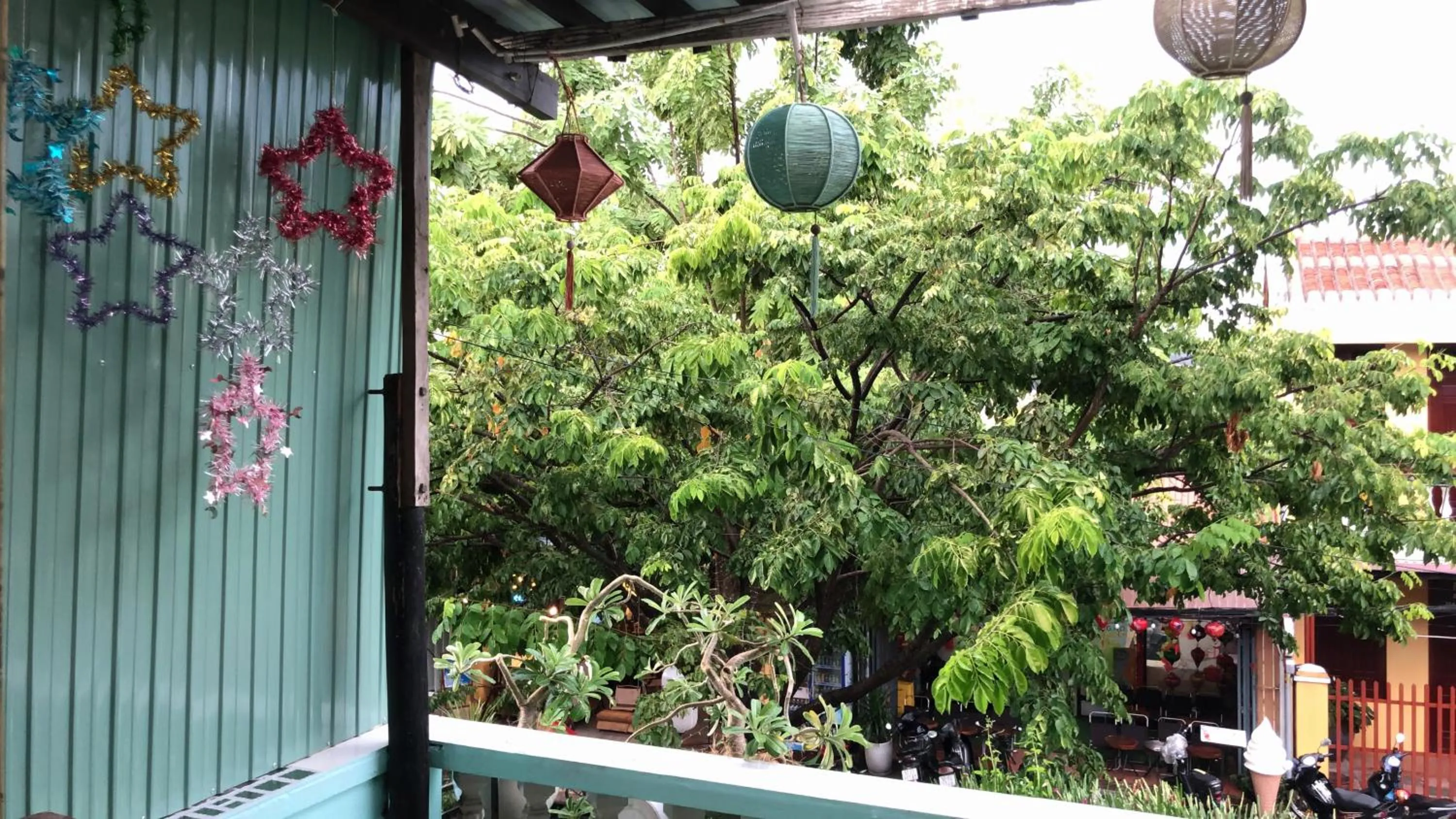 Day in Nha Lan Homestay