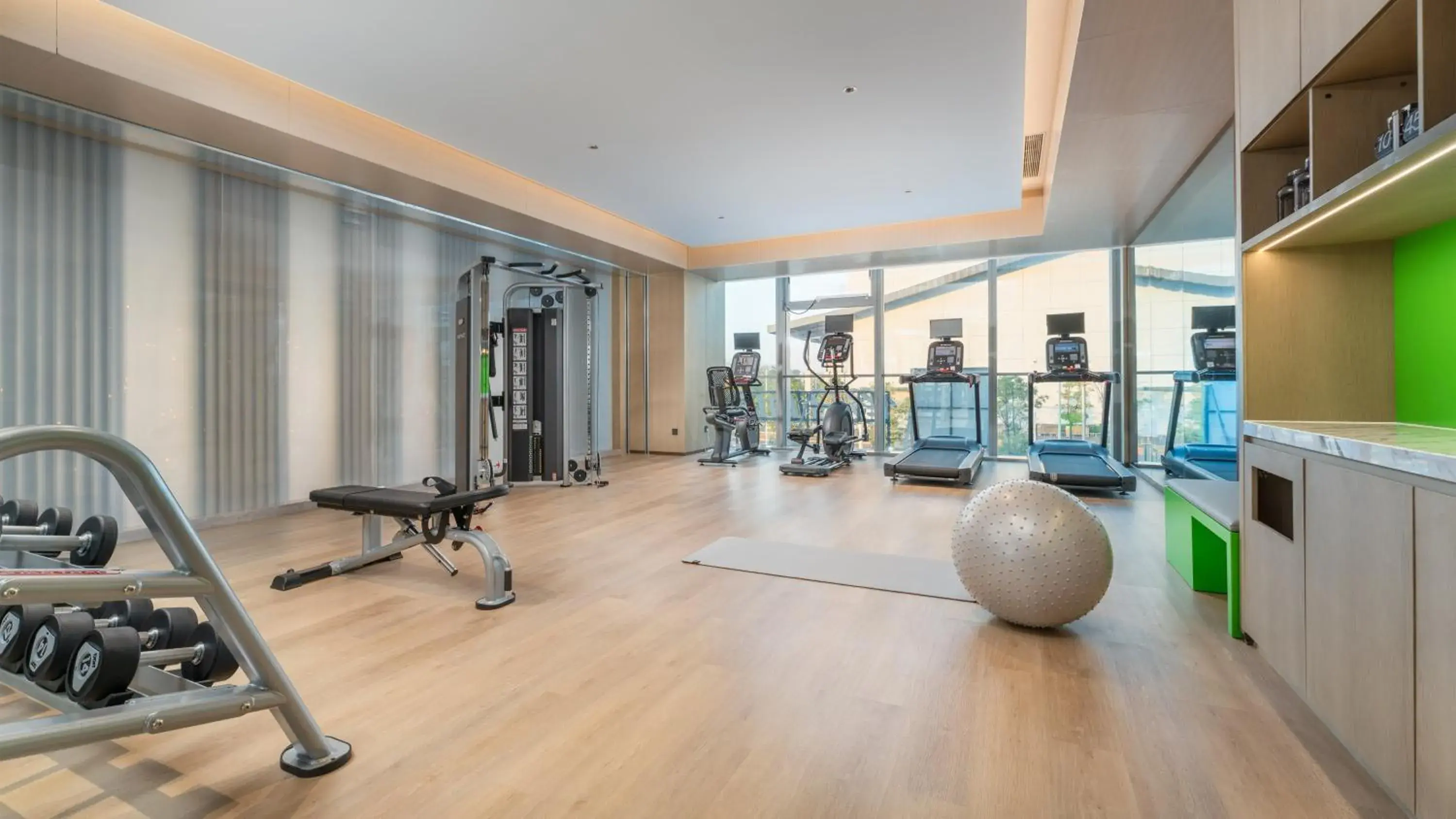Fitness centre/facilities in Holiday Inn Changsha Malanshan by IHG Fitness centre/facilities in Holiday Inn Changsha Malanshan by IHG