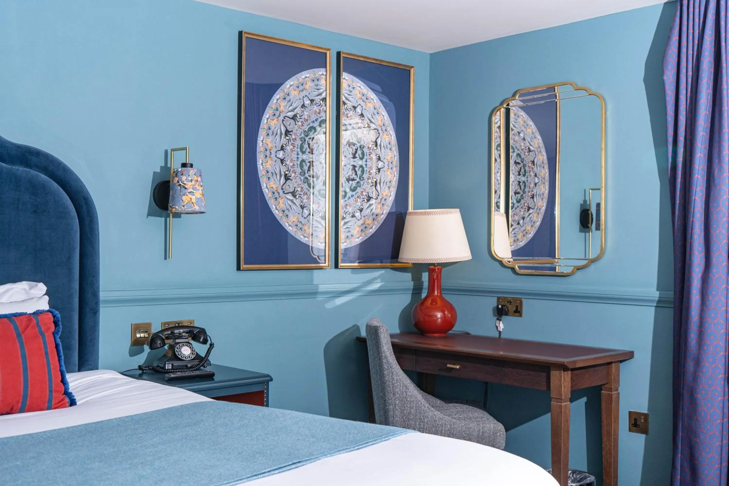 Bedroom, Bed in Hotel Indigo - Exeter by IHG