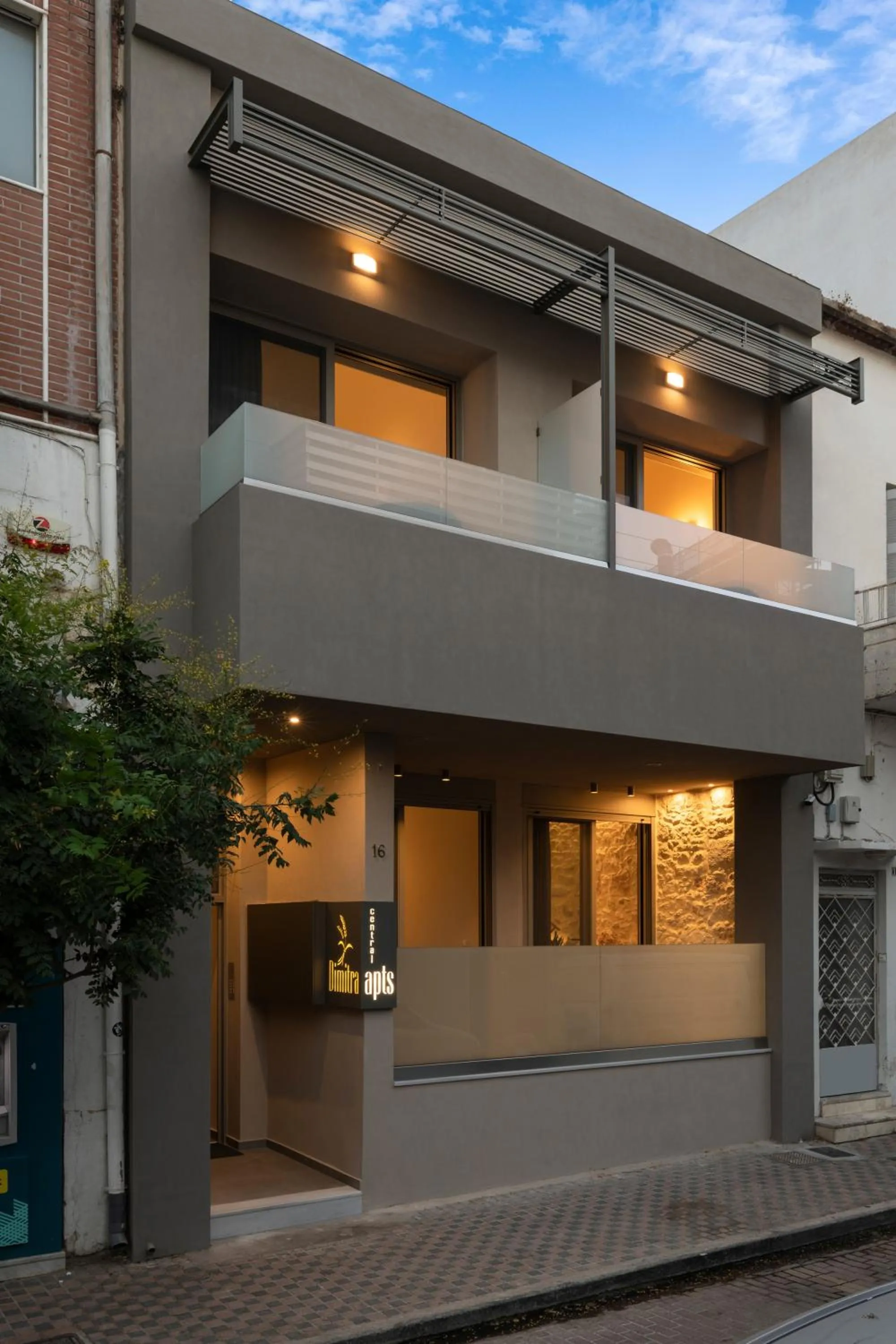 Dimitra Central Apts