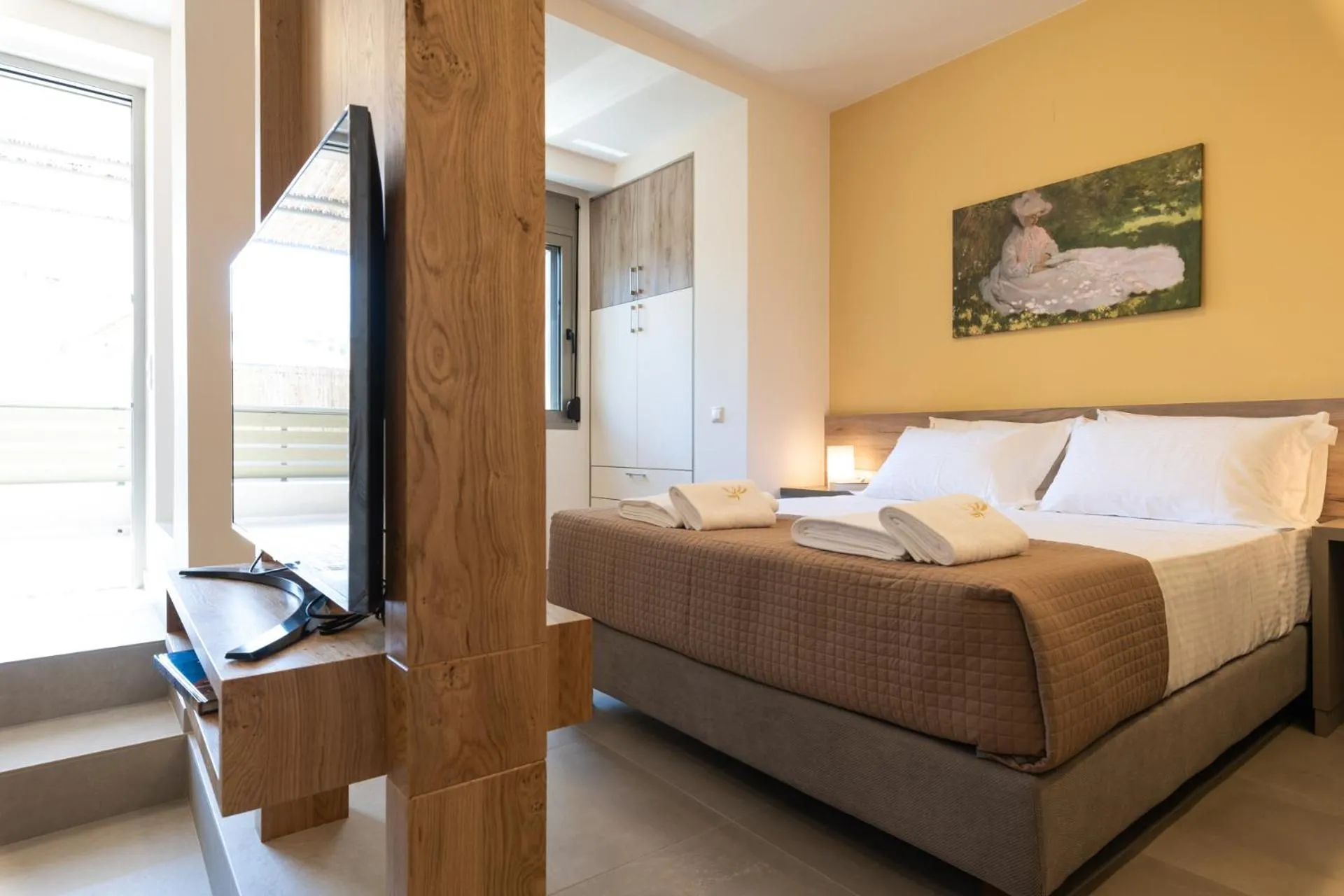 Dimitra Central Apts