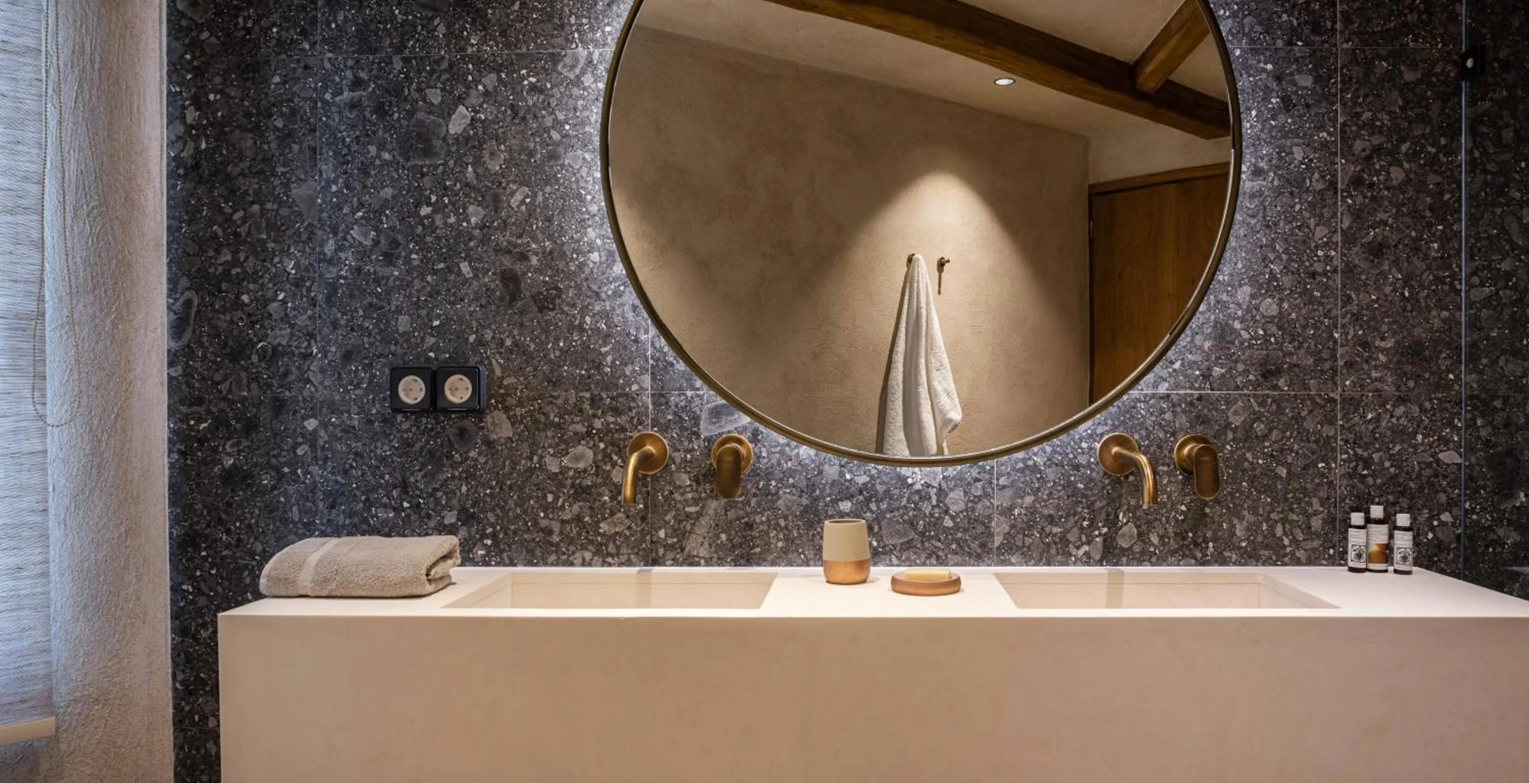 Shower in Opuntia Suites