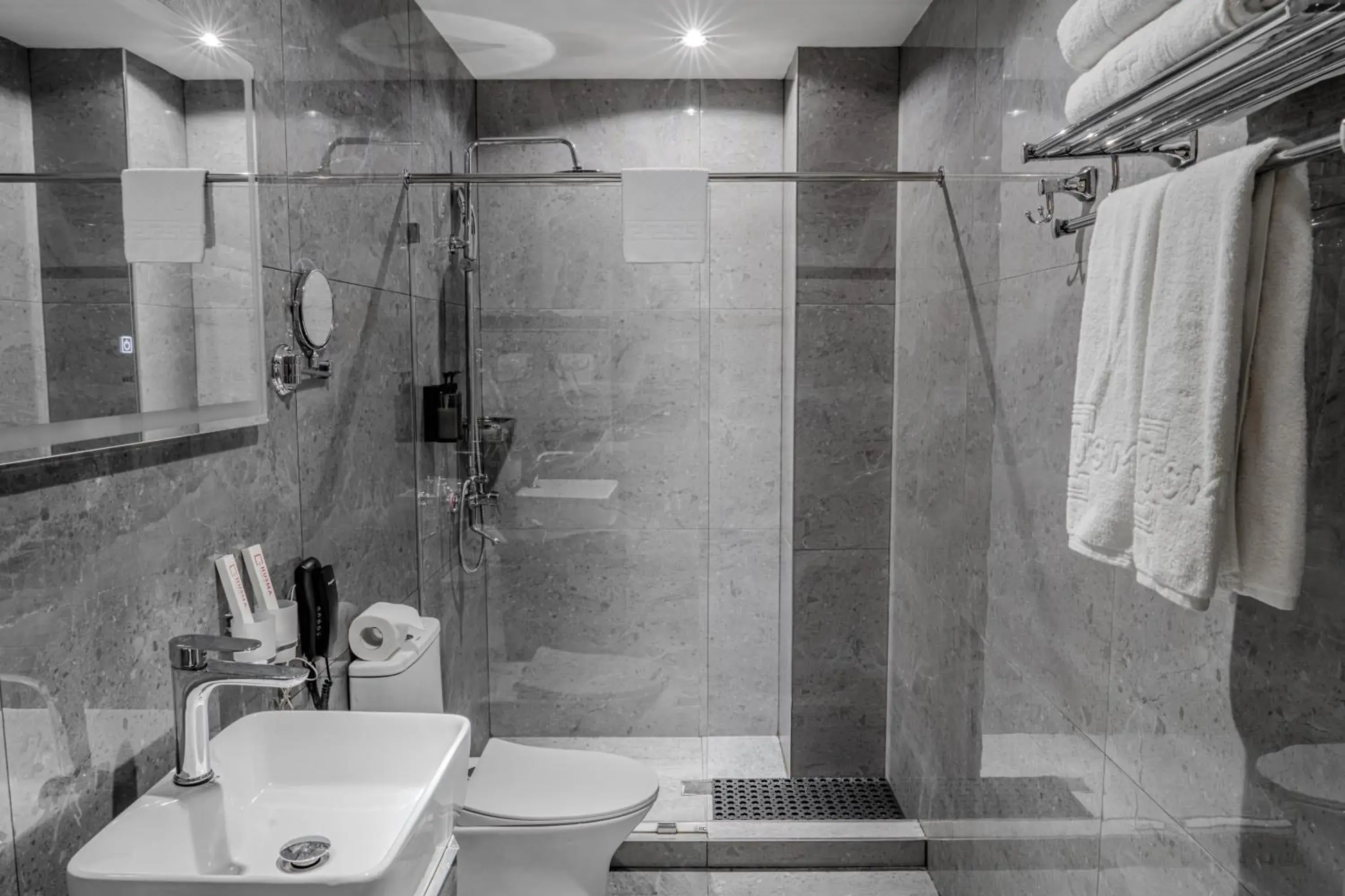 Standard Twin Room - single occupancy in HUSMA Hotel & Spa Standard Twin Room - single occupancy in HUSMA Hotel & Spa