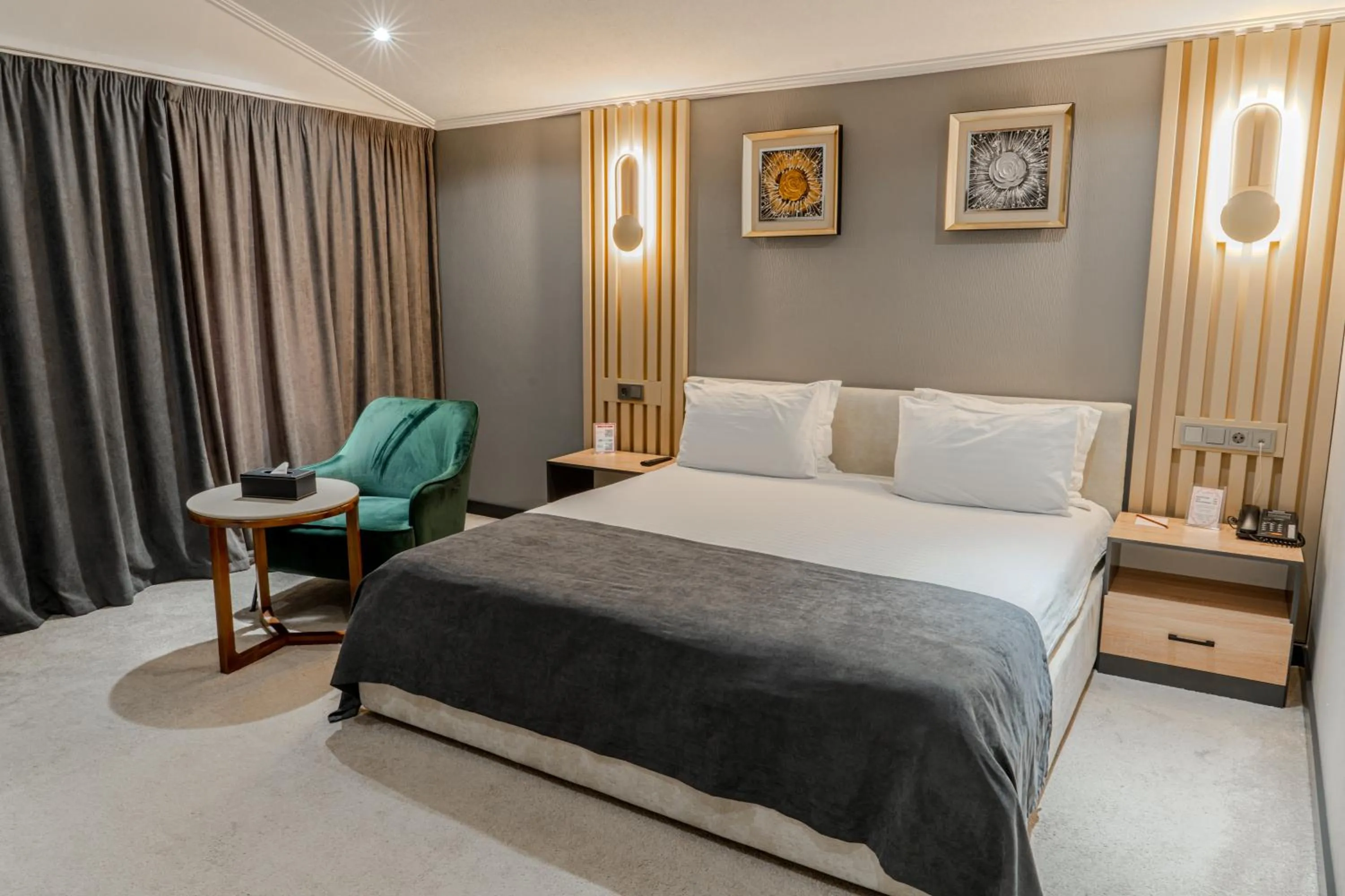 Bed in HUSMA Hotel & Spa