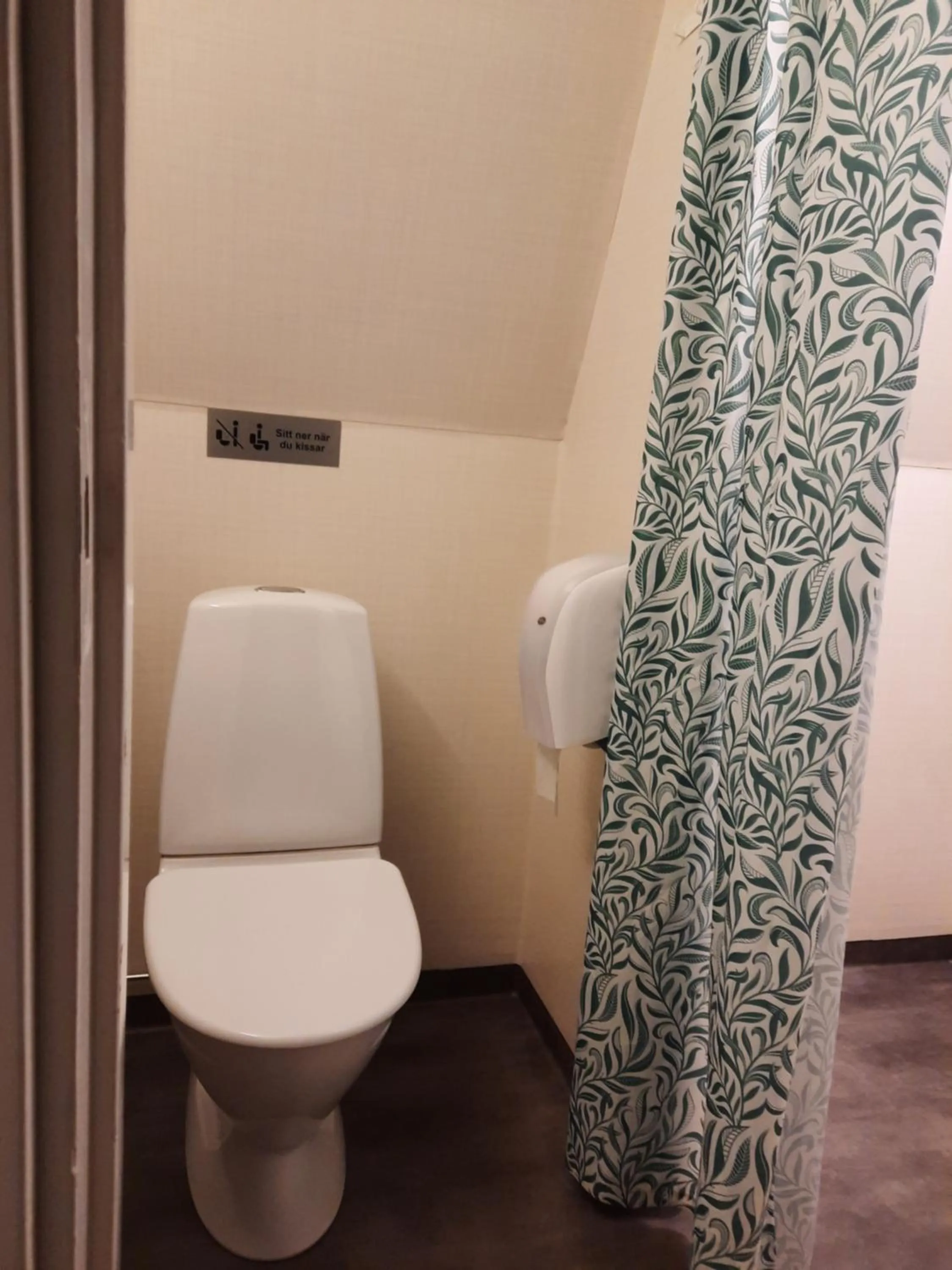 Bathroom in KvarnDammens Bed & Breakfast