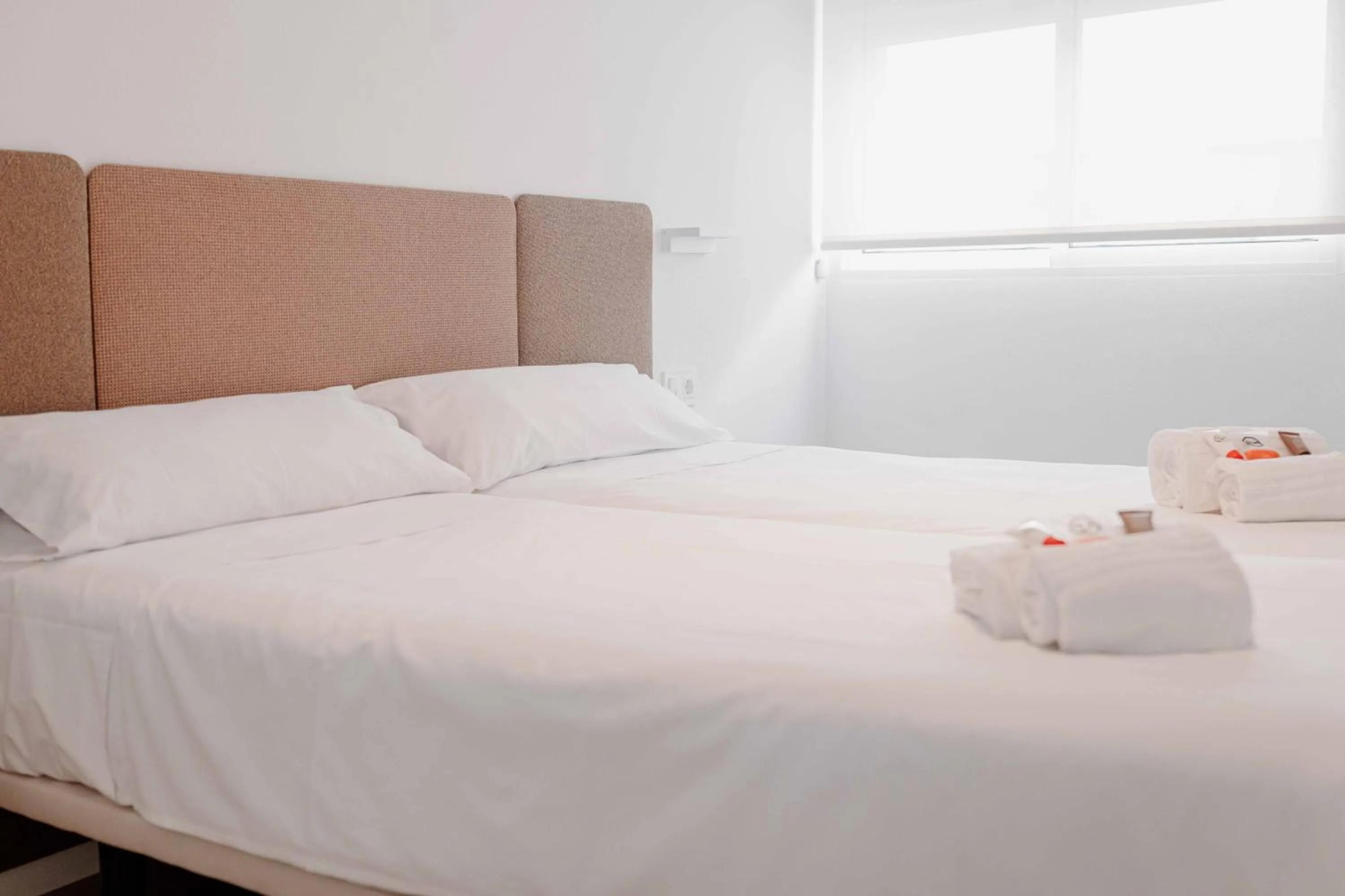 Bedroom, Bed in Apartamentos 525 Los Narejos