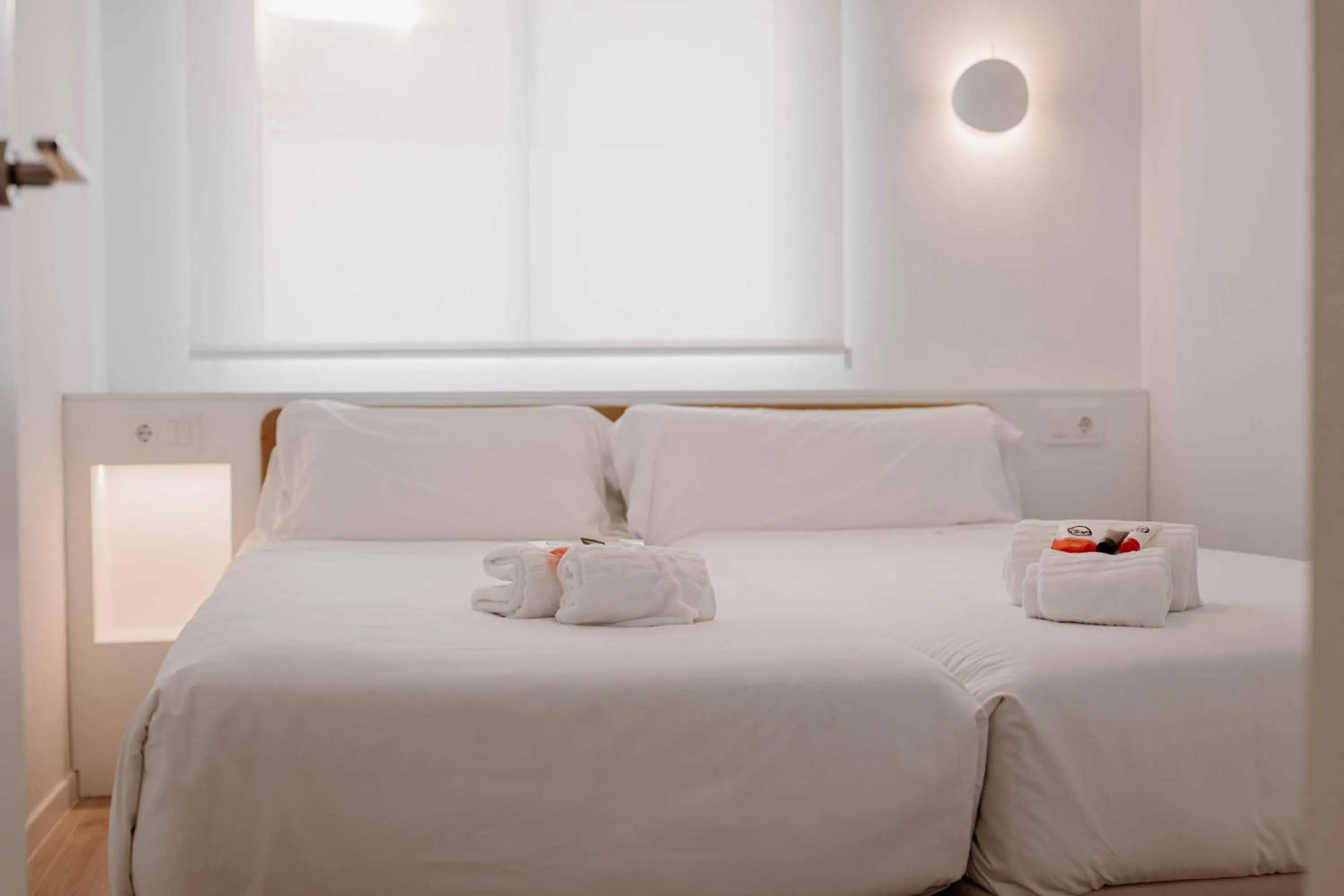 Bedroom, Bed in Apartamentos 525 Los Narejos