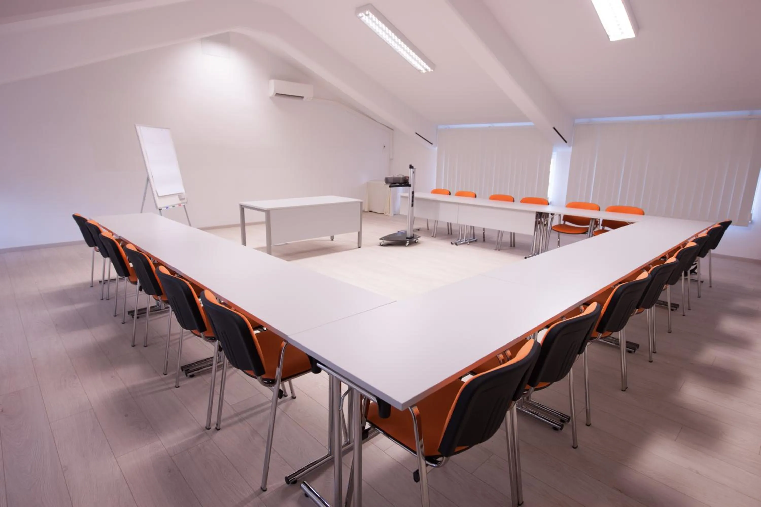 Business facilities in Gold Club Hotel & Casino